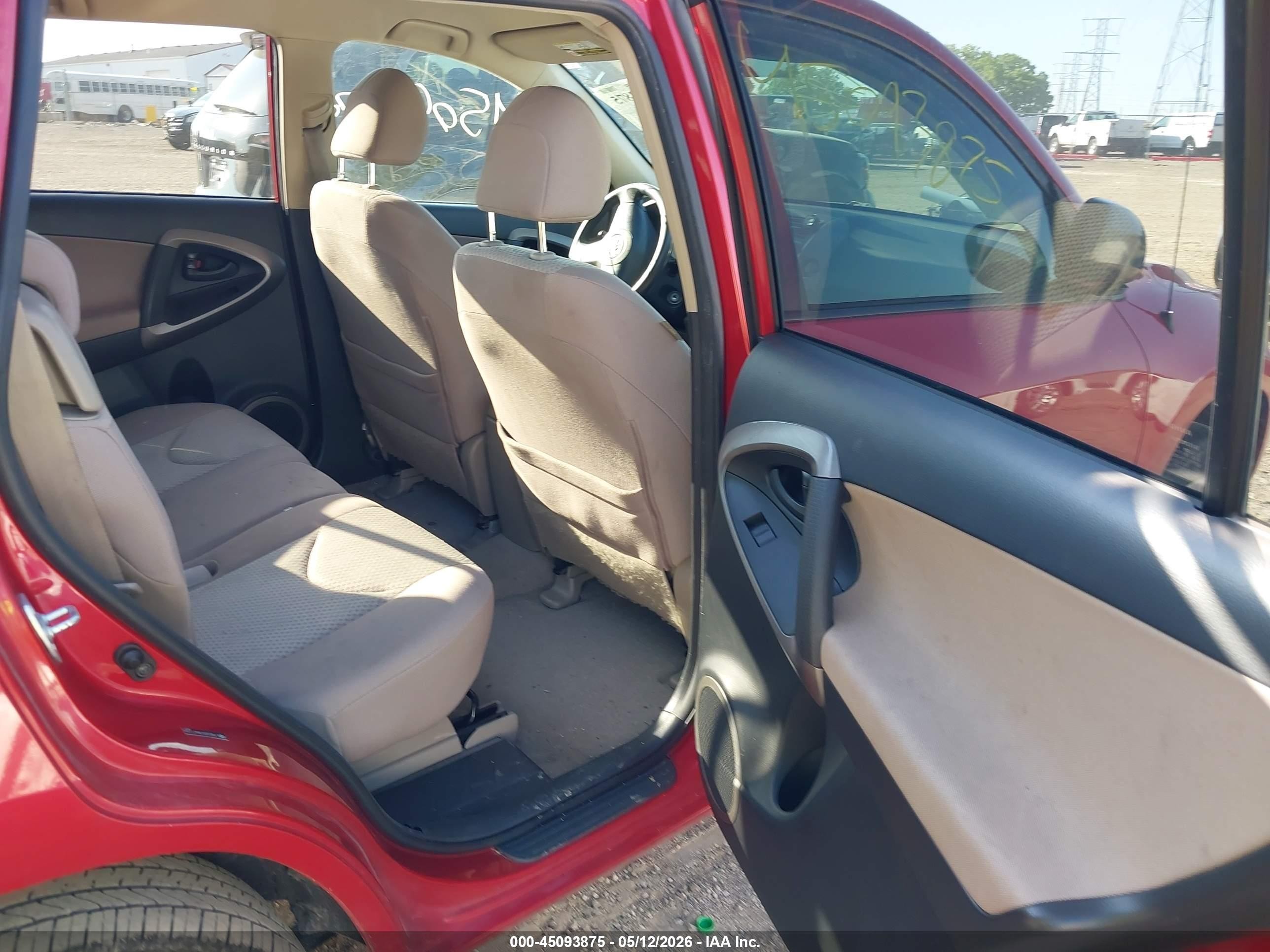 2008 Toyota Rav4 Красный vin: JTMZD33V386072386