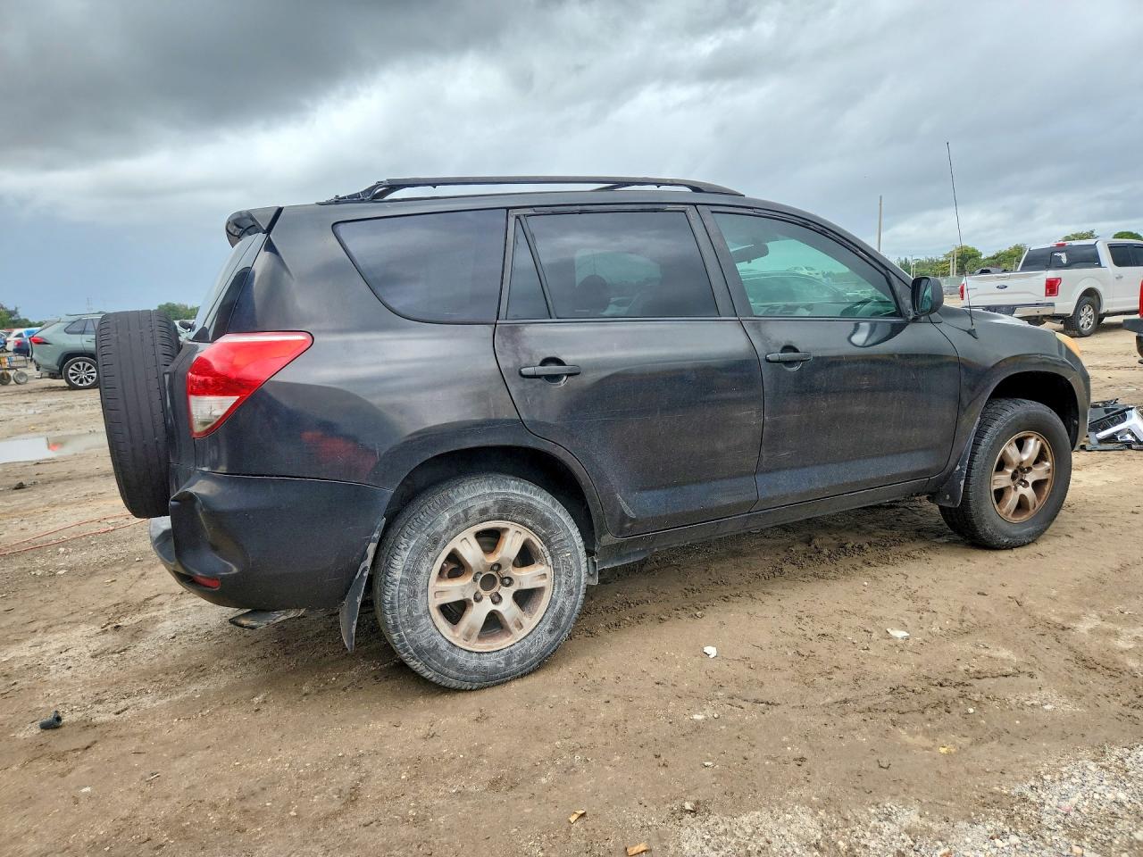 2006 Toyota Rav4 Base Black vin: JTMZD33V465020493