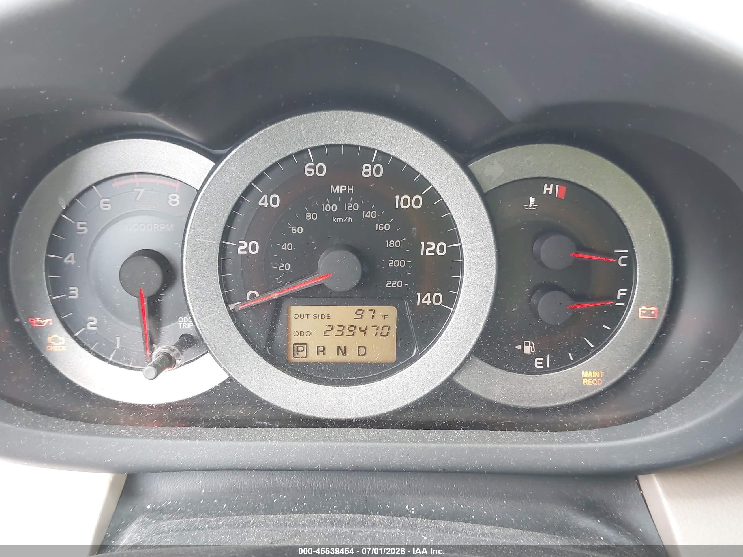2006 Toyota Rav4   White vin: JTMZD33V466012064