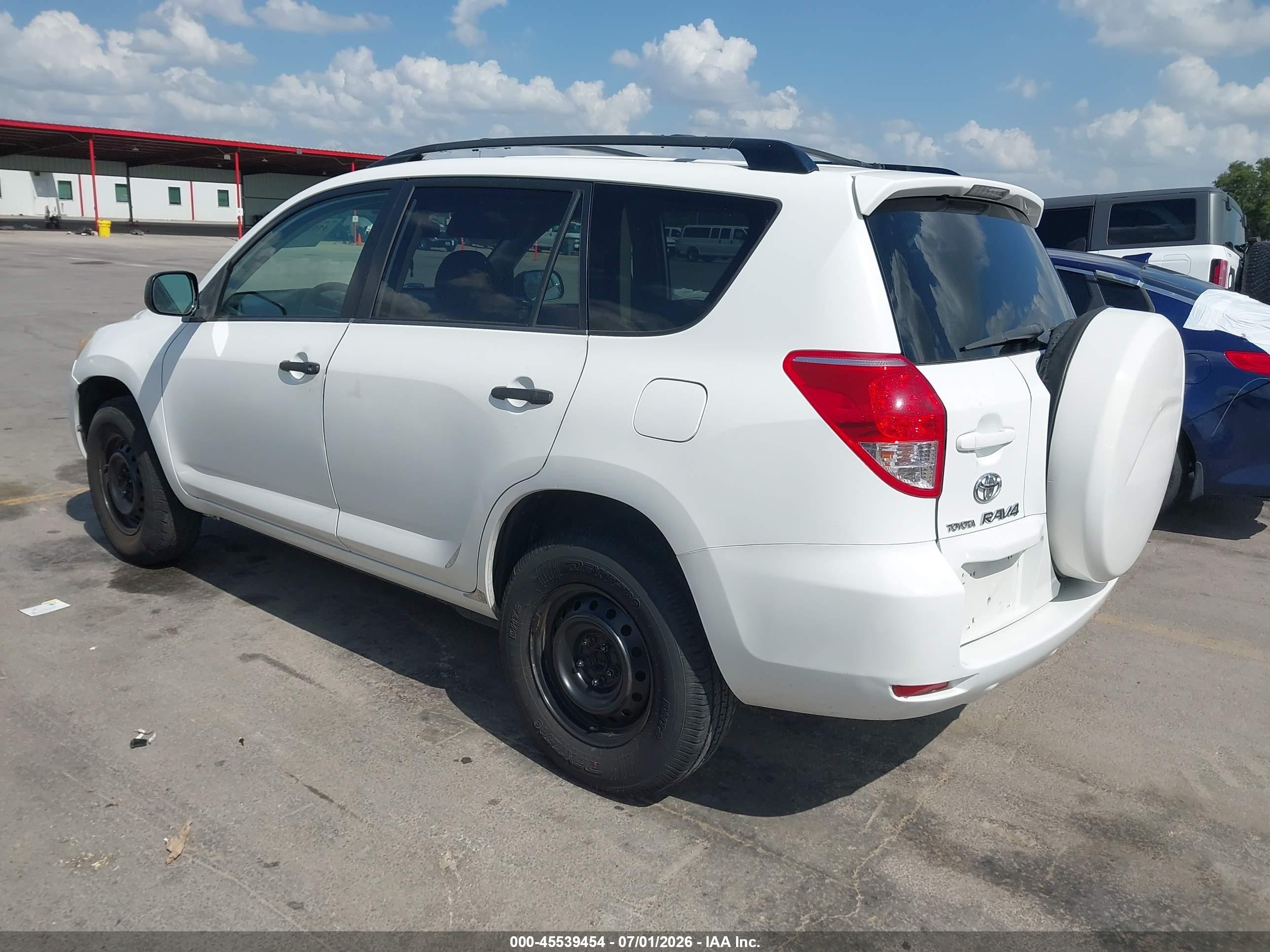 2006 Toyota Rav4   White vin: JTMZD33V466012064