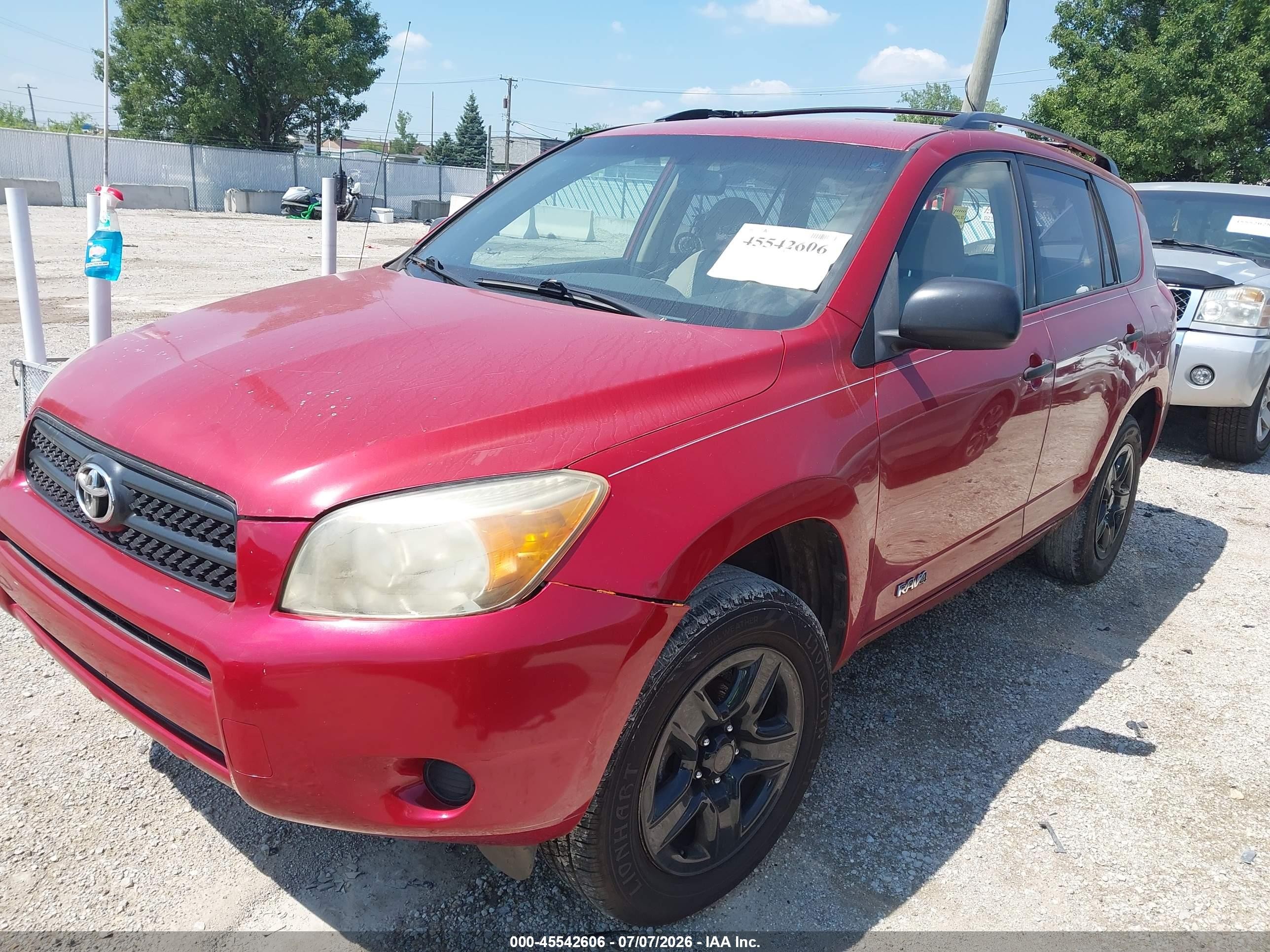 2007 Toyota Rav4   Red vin: JTMZD33V475040812