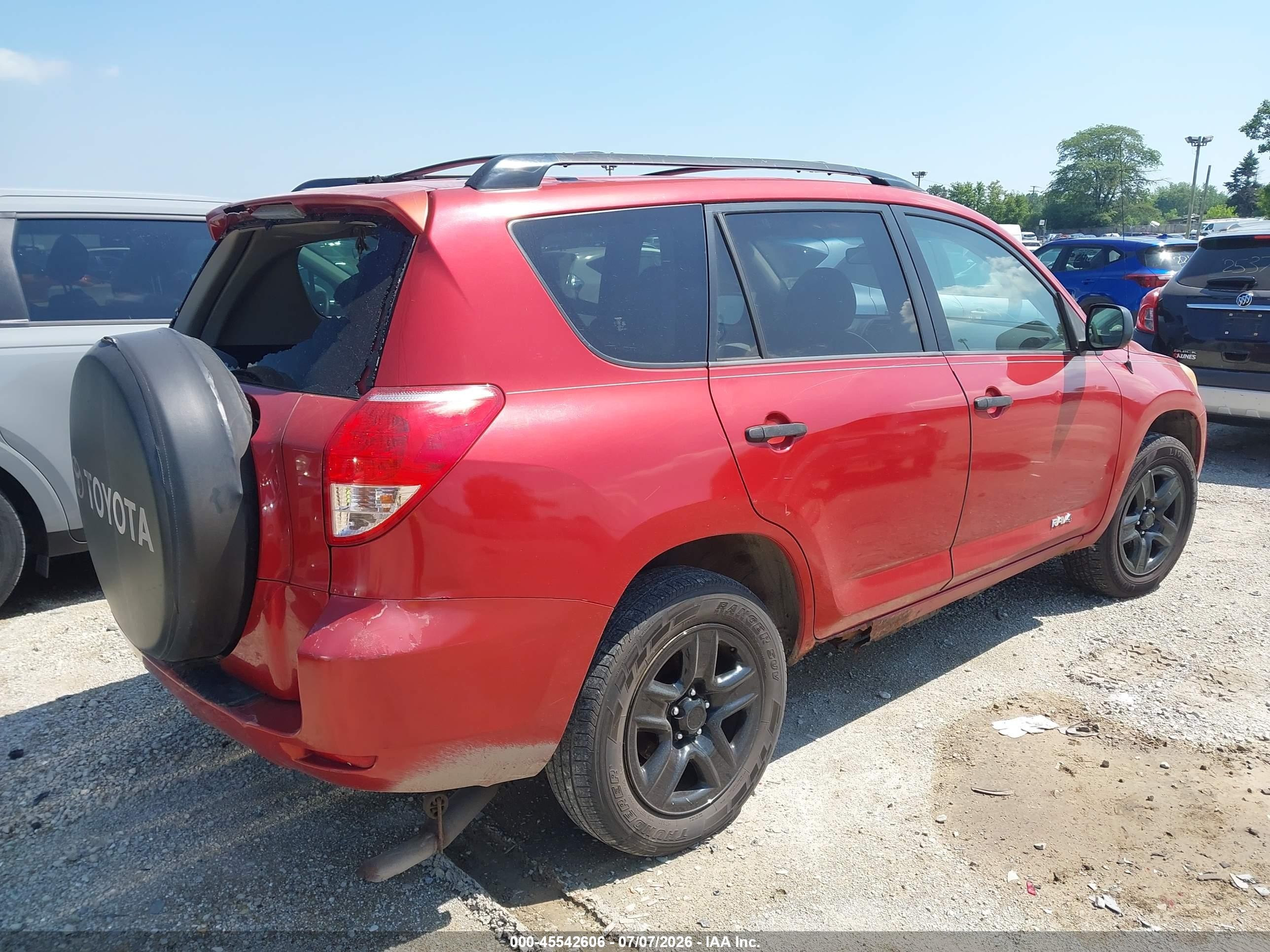 2007 Toyota Rav4   Red vin: JTMZD33V475040812