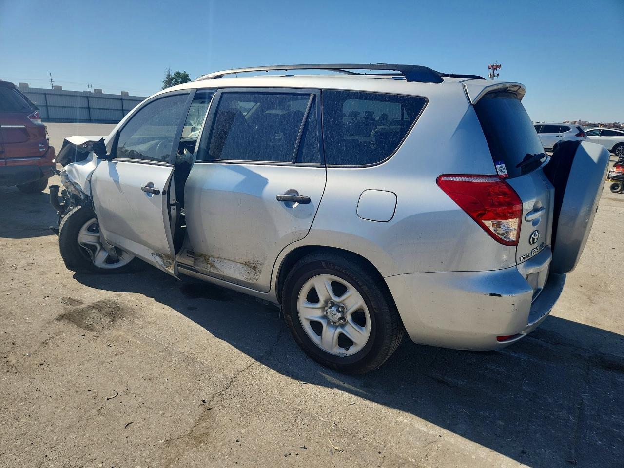 2007 Toyota Rav4 Base Silver vin: JTMZD33V475064155