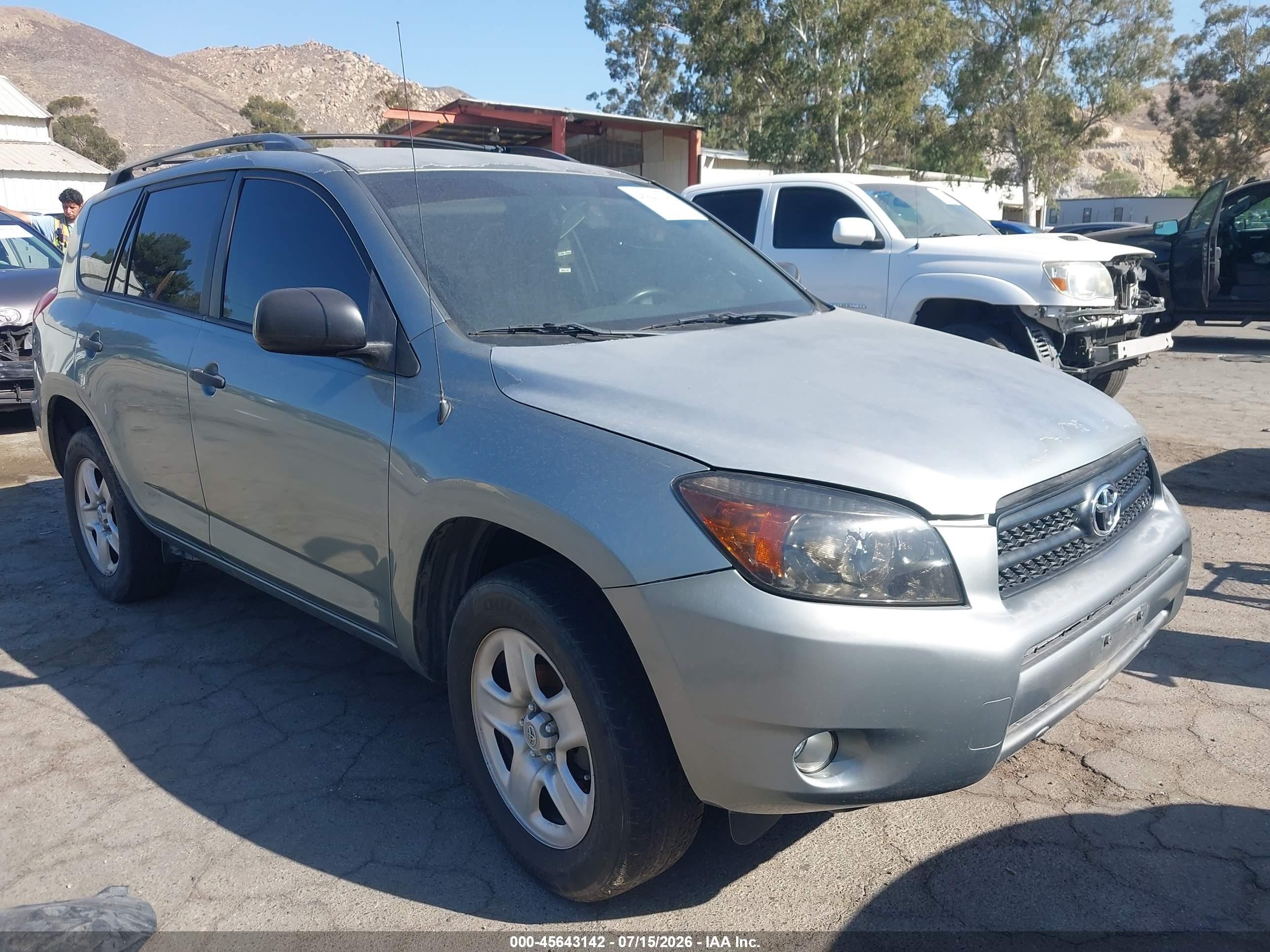 2007 Toyota Rav4   Silver vin: JTMZD33V475067797