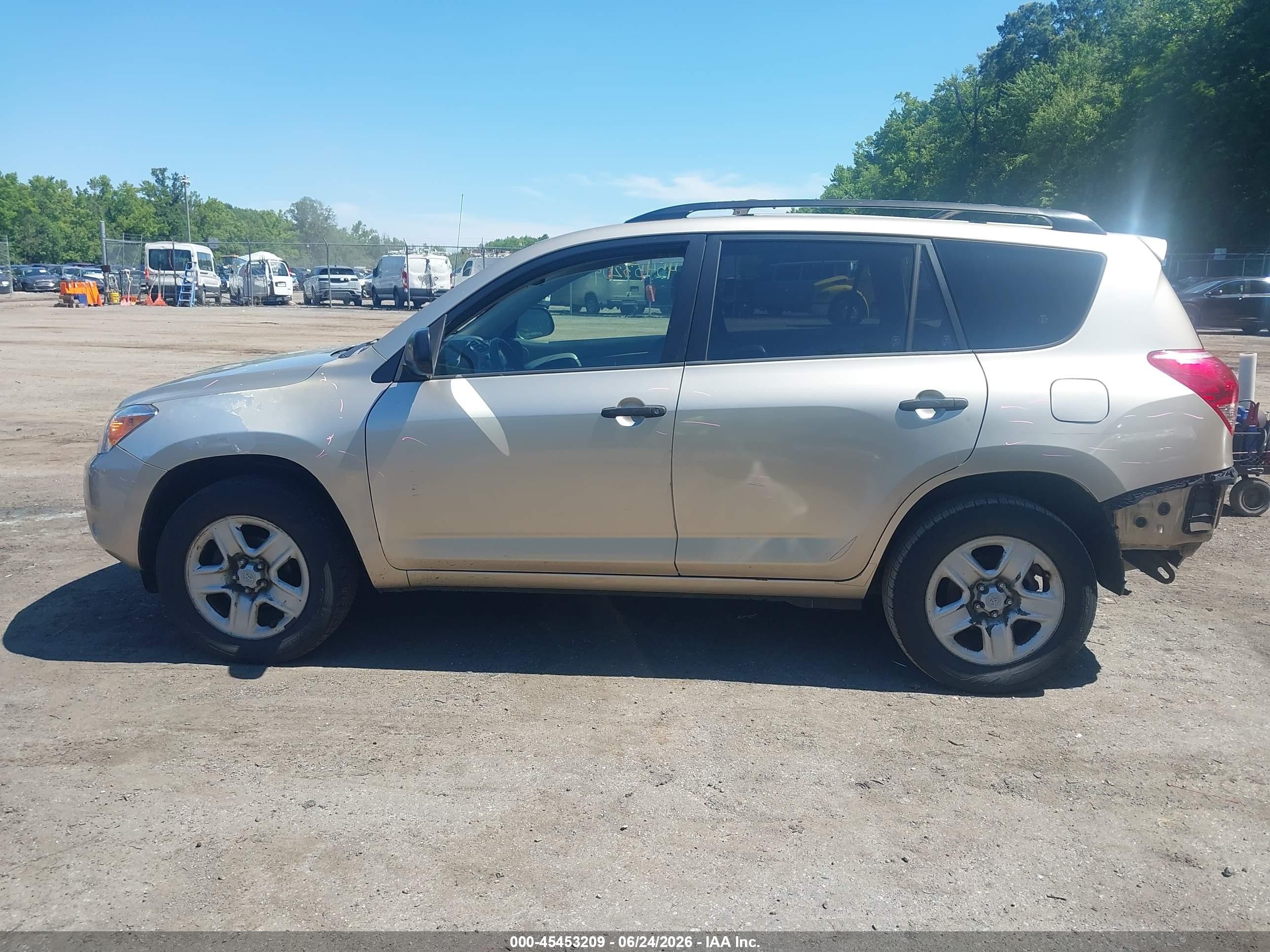2007 Toyota Rav4   Gold vin: JTMZD33V476038861