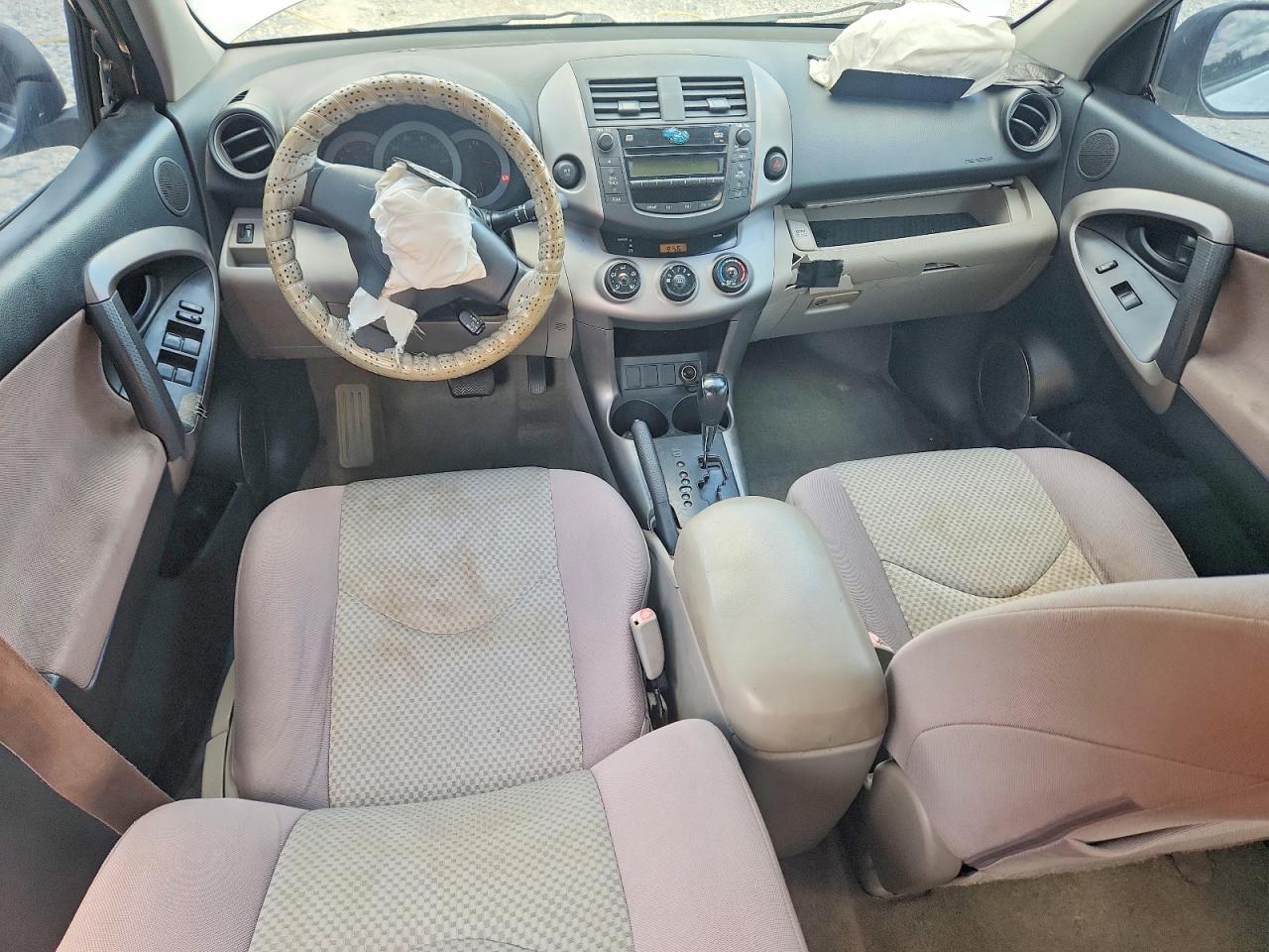 2008 Toyota Rav4 Base Silver vin: JTMZD33V485099098