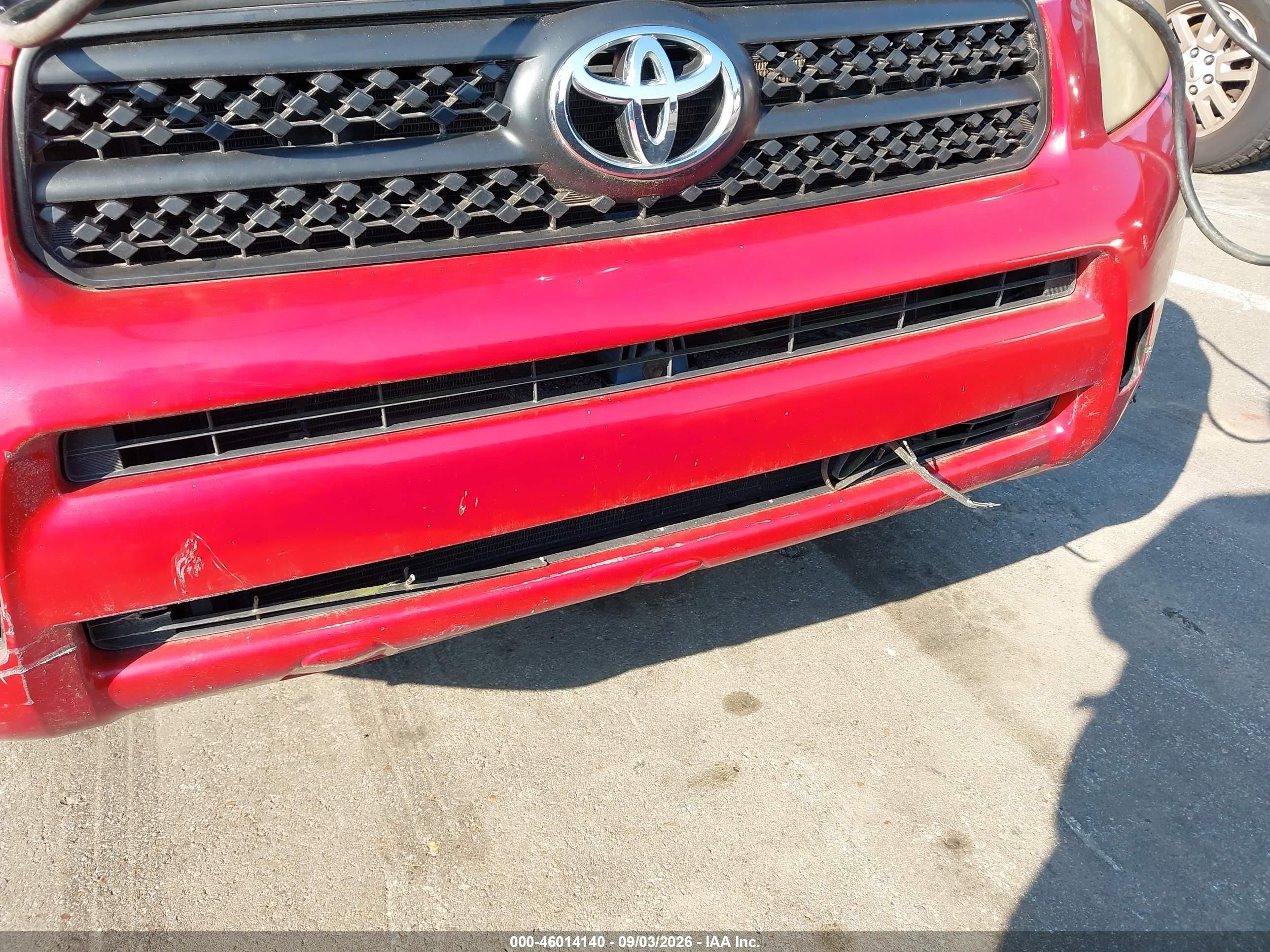 2008 Toyota Rav4   Red vin: JTMZD33V485115977