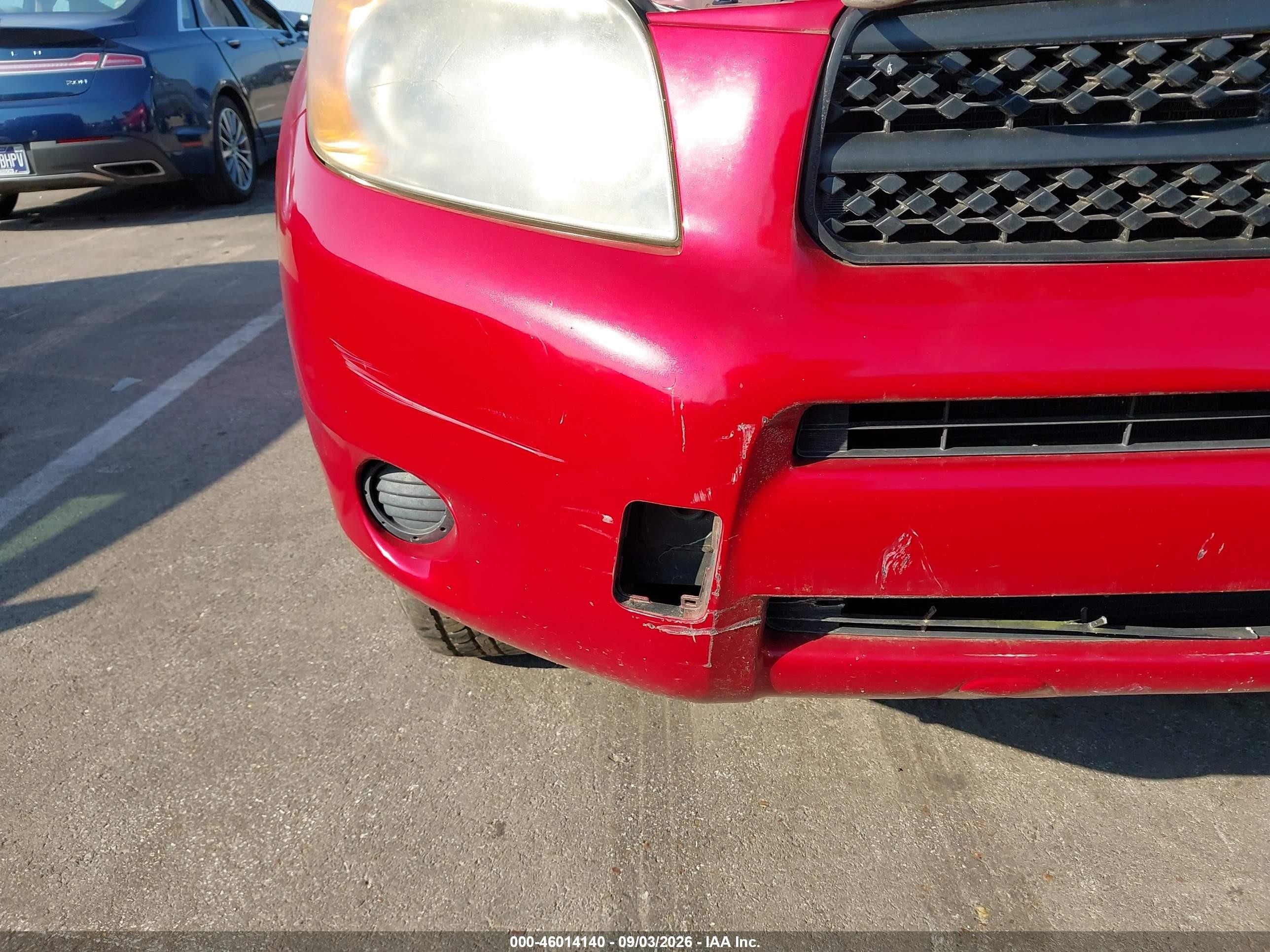2008 Toyota Rav4   Red vin: JTMZD33V485115977
