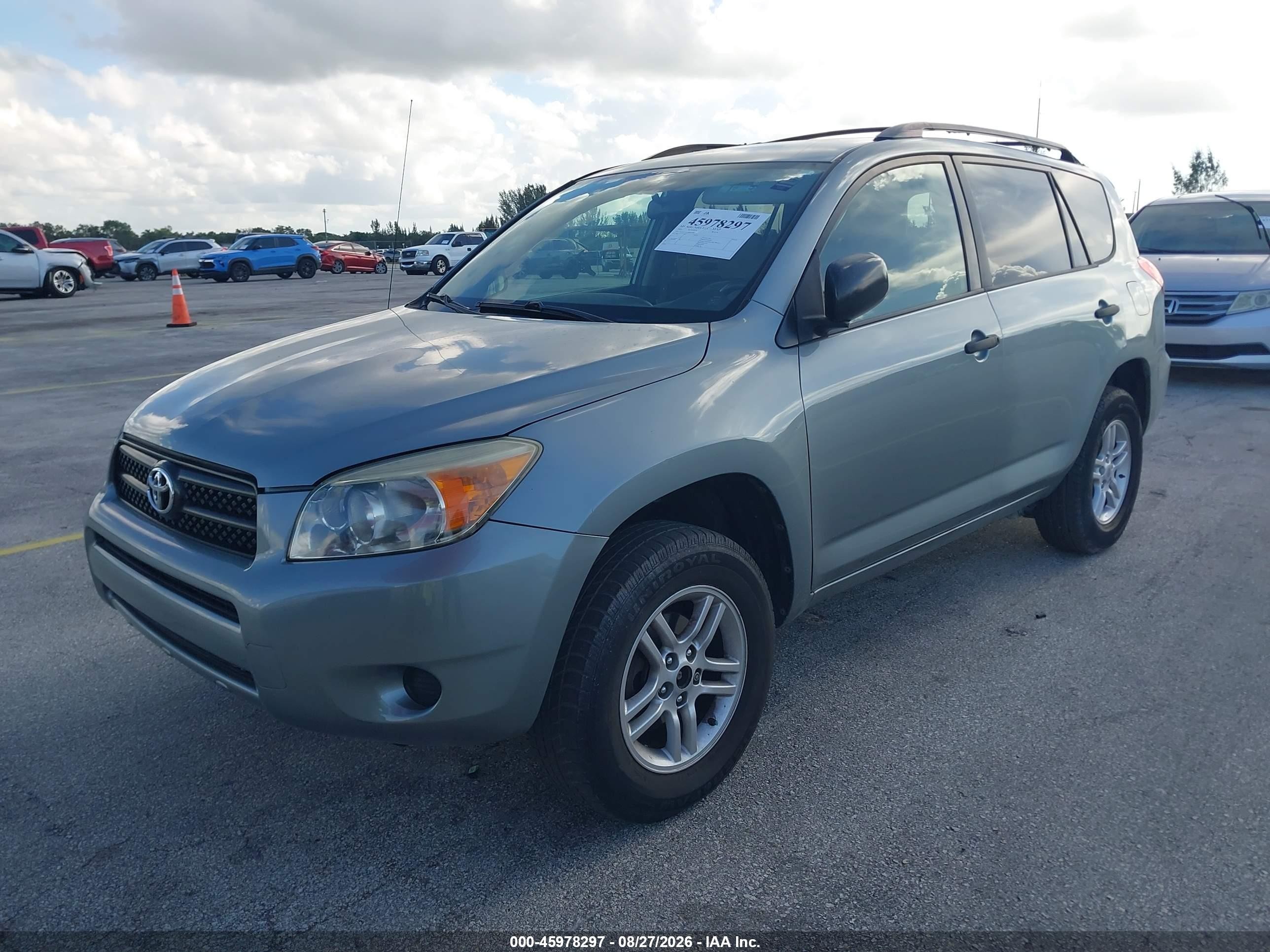 2008 Toyota Rav4   Silver vin: JTMZD33V486054981