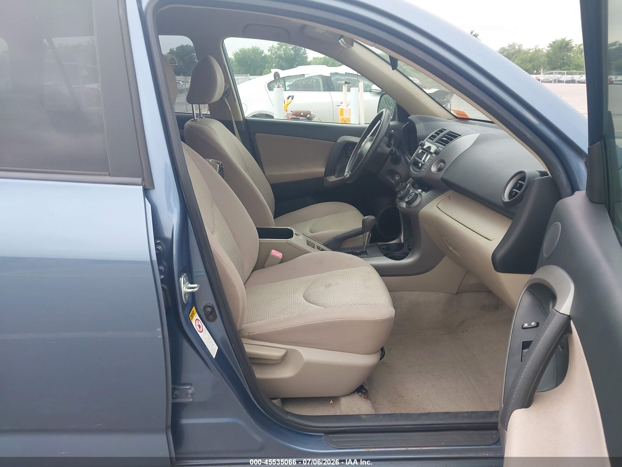 2008 Toyota Rav4 Blue vin: JTMZD33V486058576