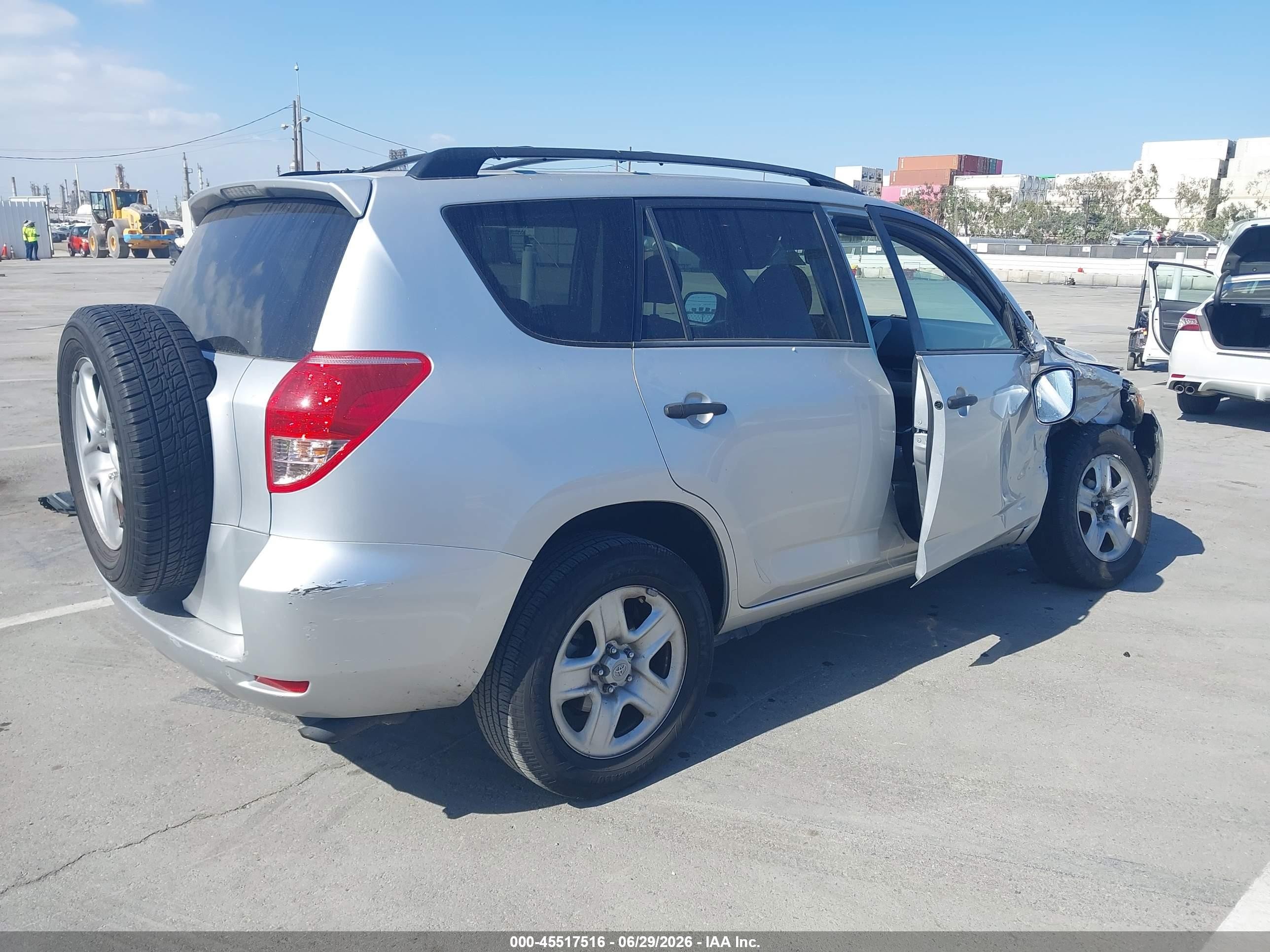 2008 Toyota Rav4   Silver vin: JTMZD33V486067925