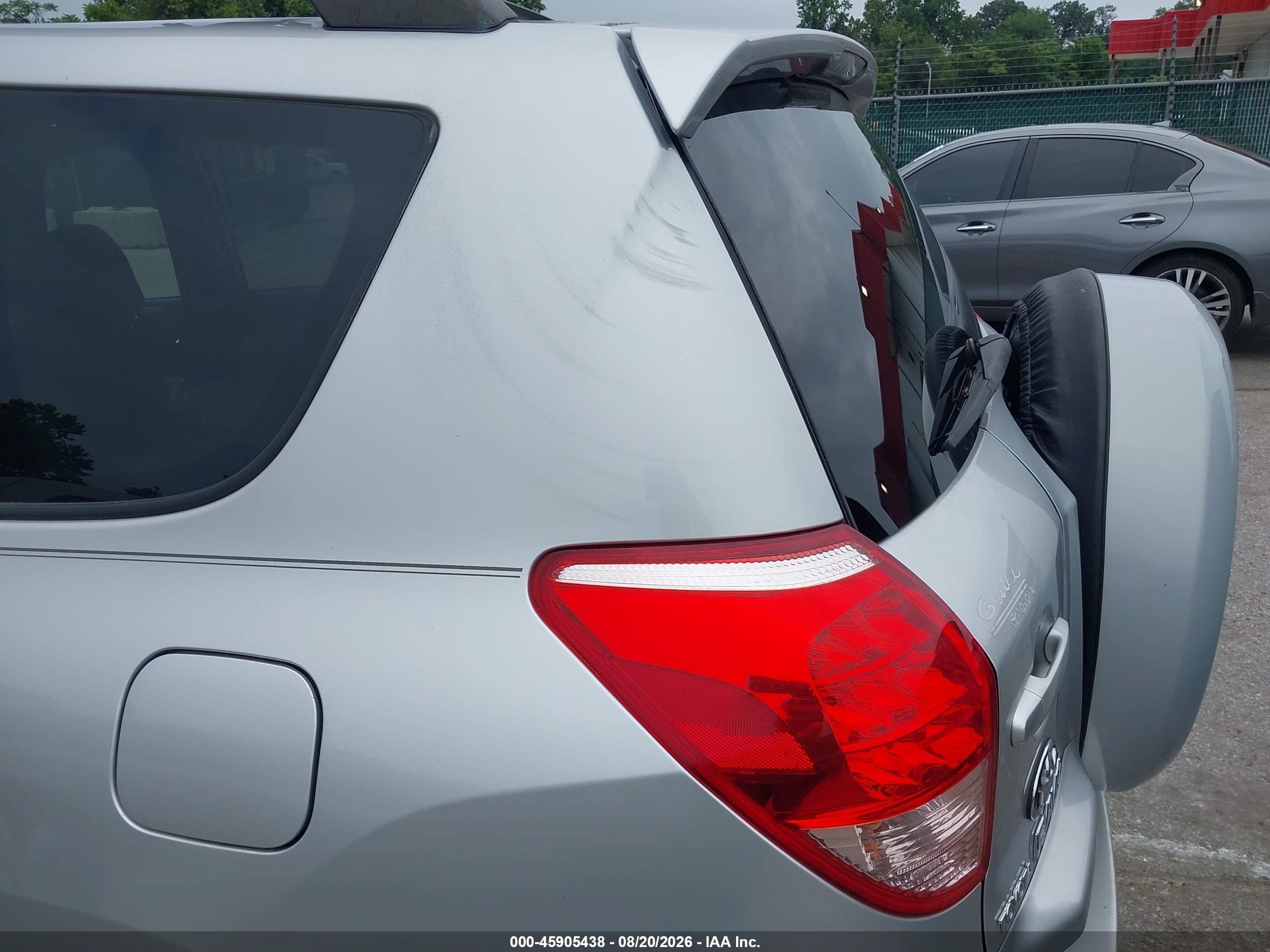 2006 Toyota Rav4   Silver vin: JTMZD33V565020728