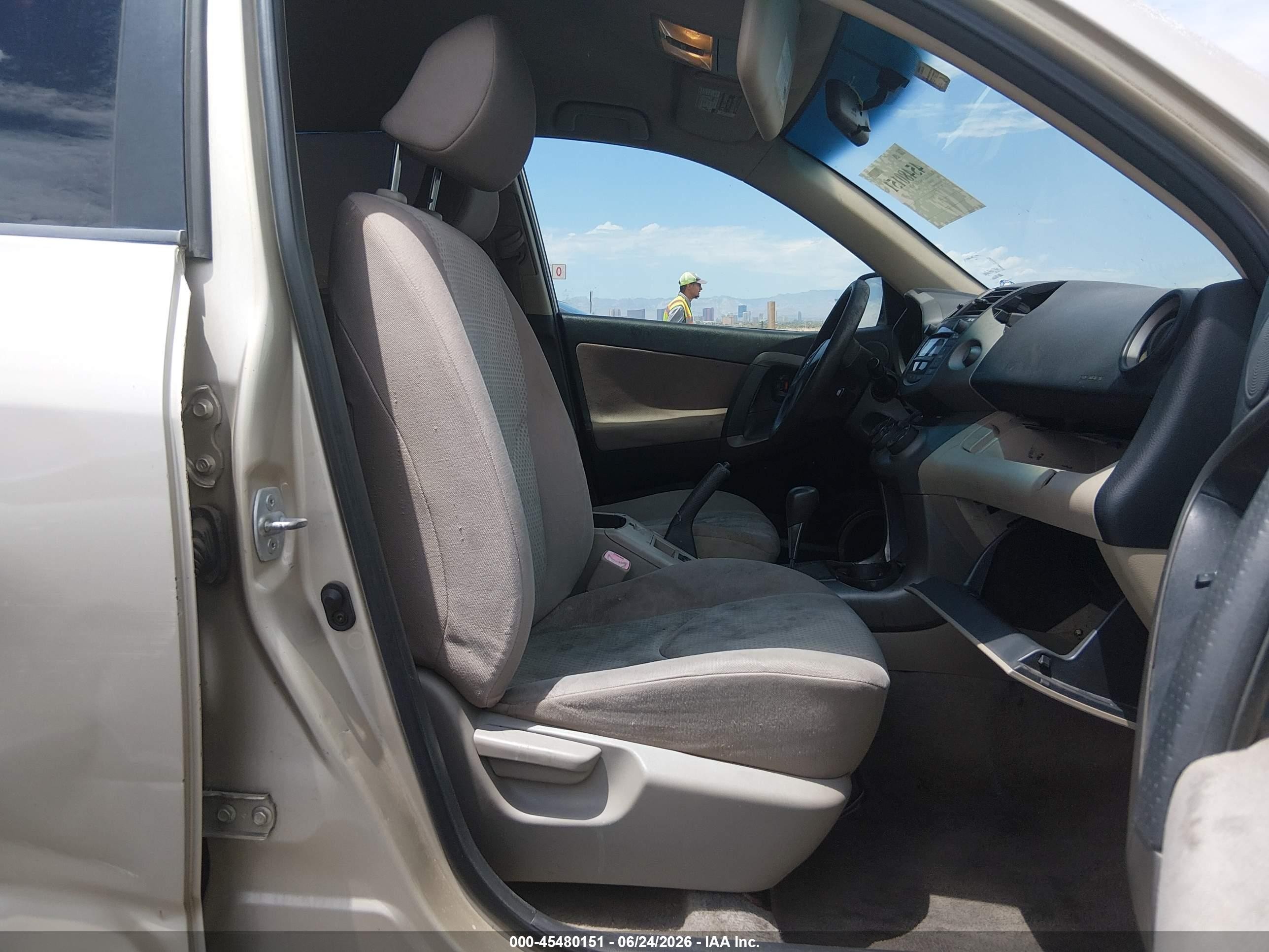 2006 Toyota Rav4   Tan vin: JTMZD33V566016611