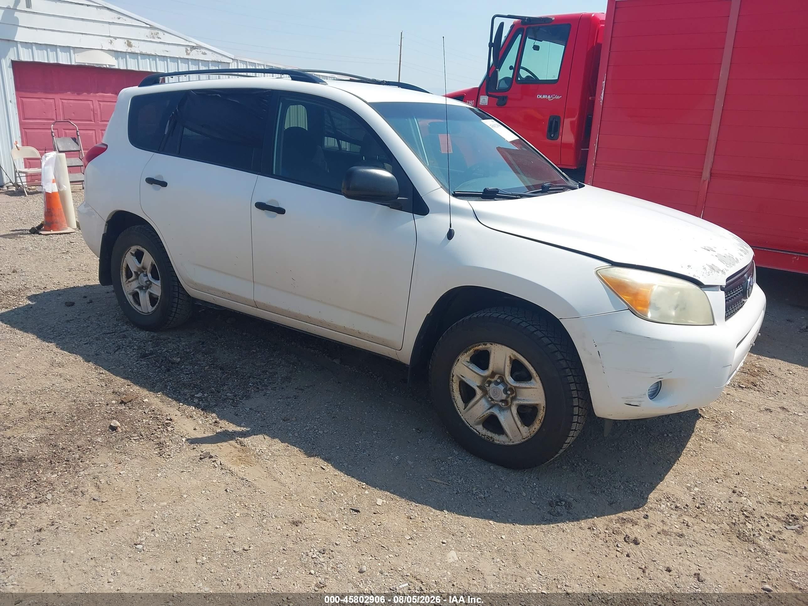 2007 Toyota Rav4   White vin: JTMZD33V575045615