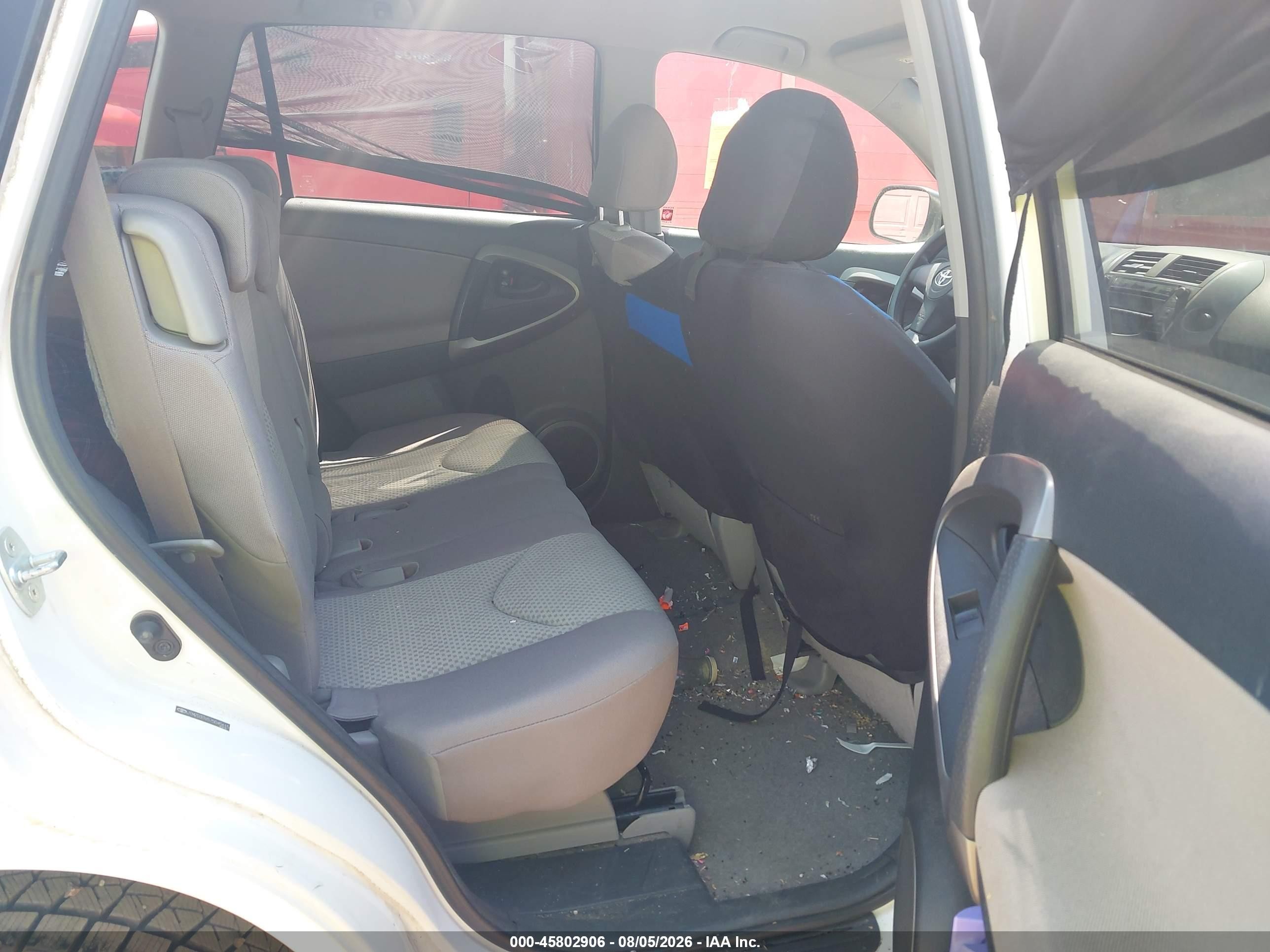 2007 Toyota Rav4   Белый vin: JTMZD33V575045615