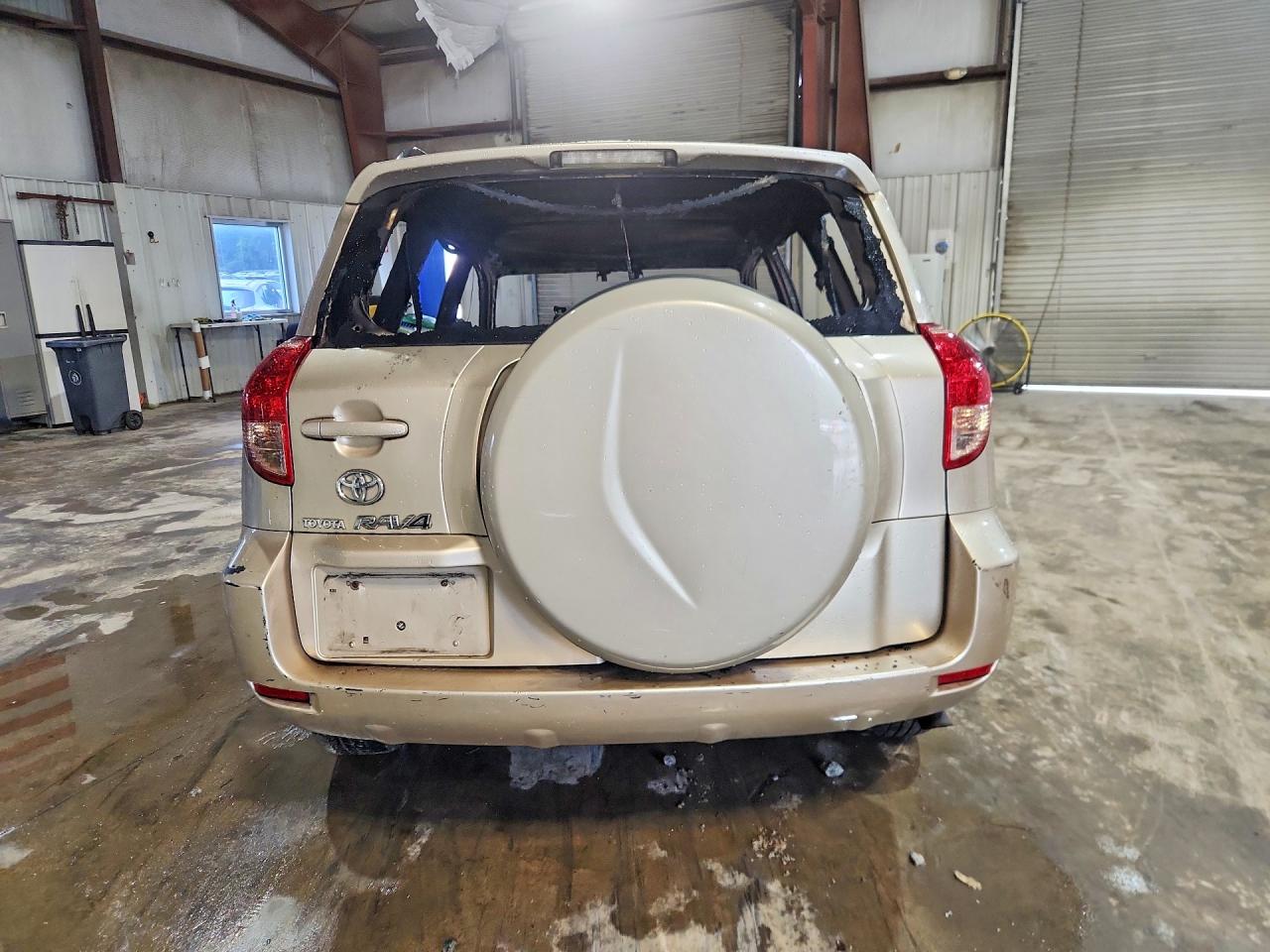 2008 Toyota Rav4 Base Burn vin: JTMZD33V585102803