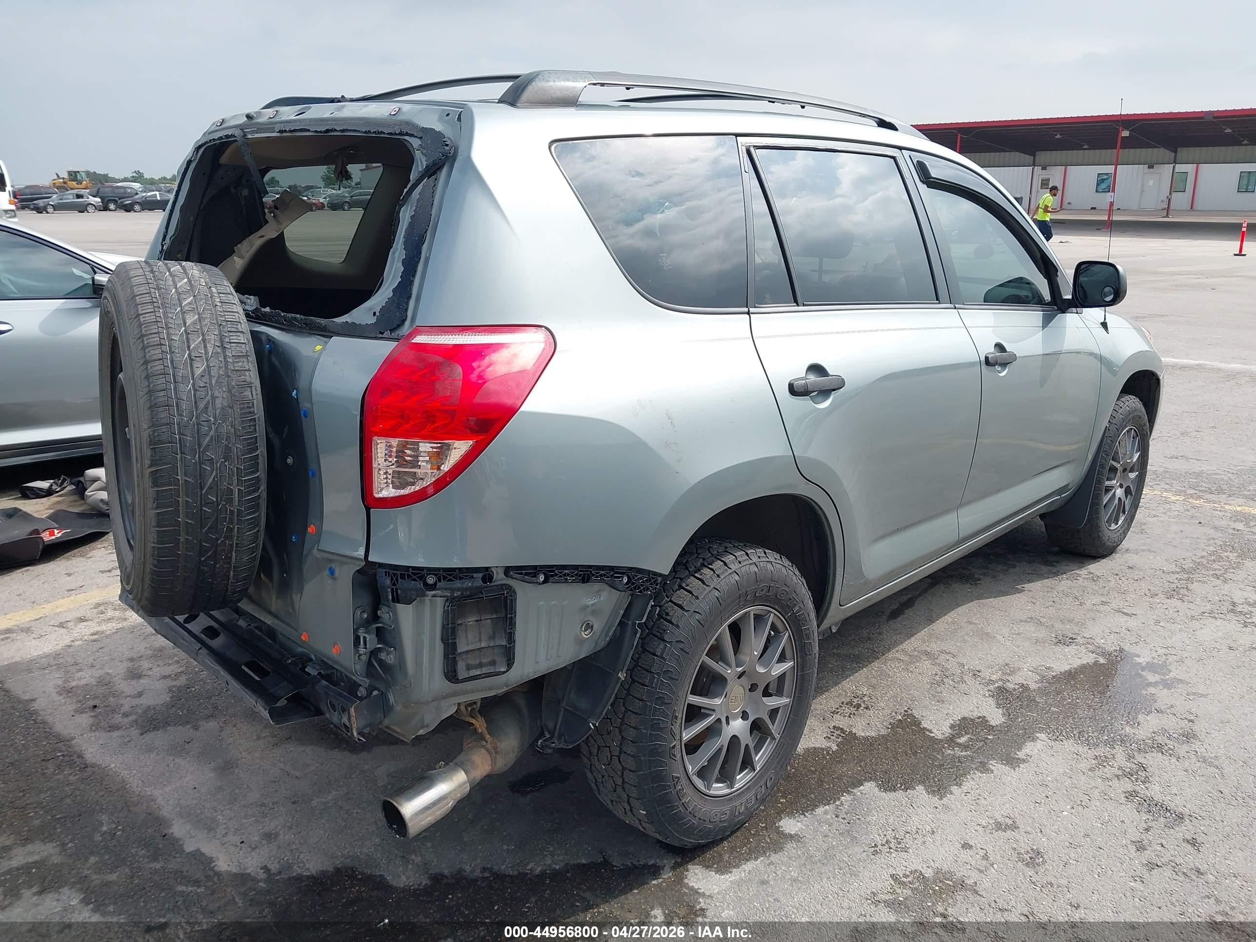 2008 Toyota Rav4   Silver vin: JTMZD33V586061289