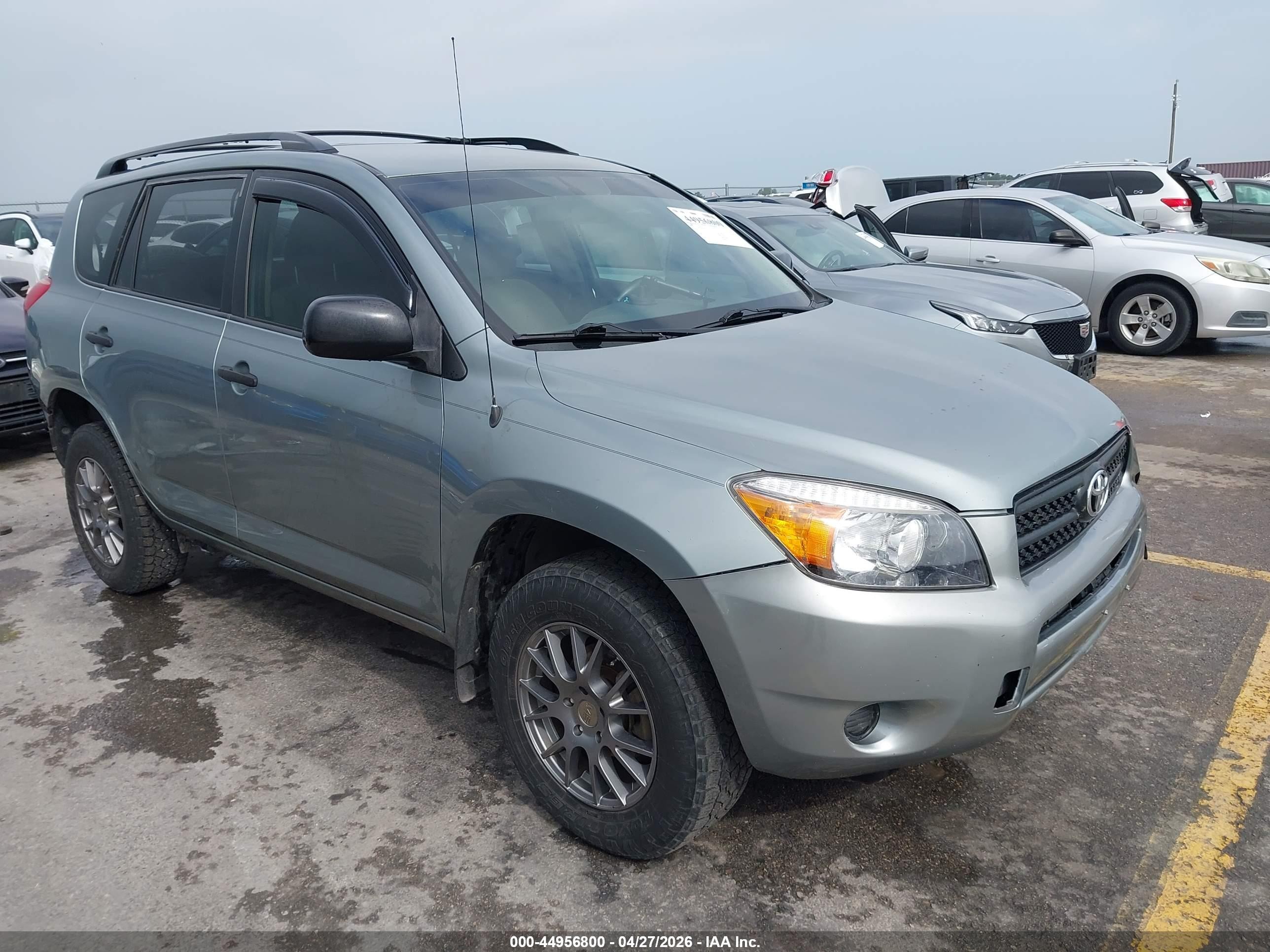 2008 Toyota Rav4   Silver vin: JTMZD33V586061289