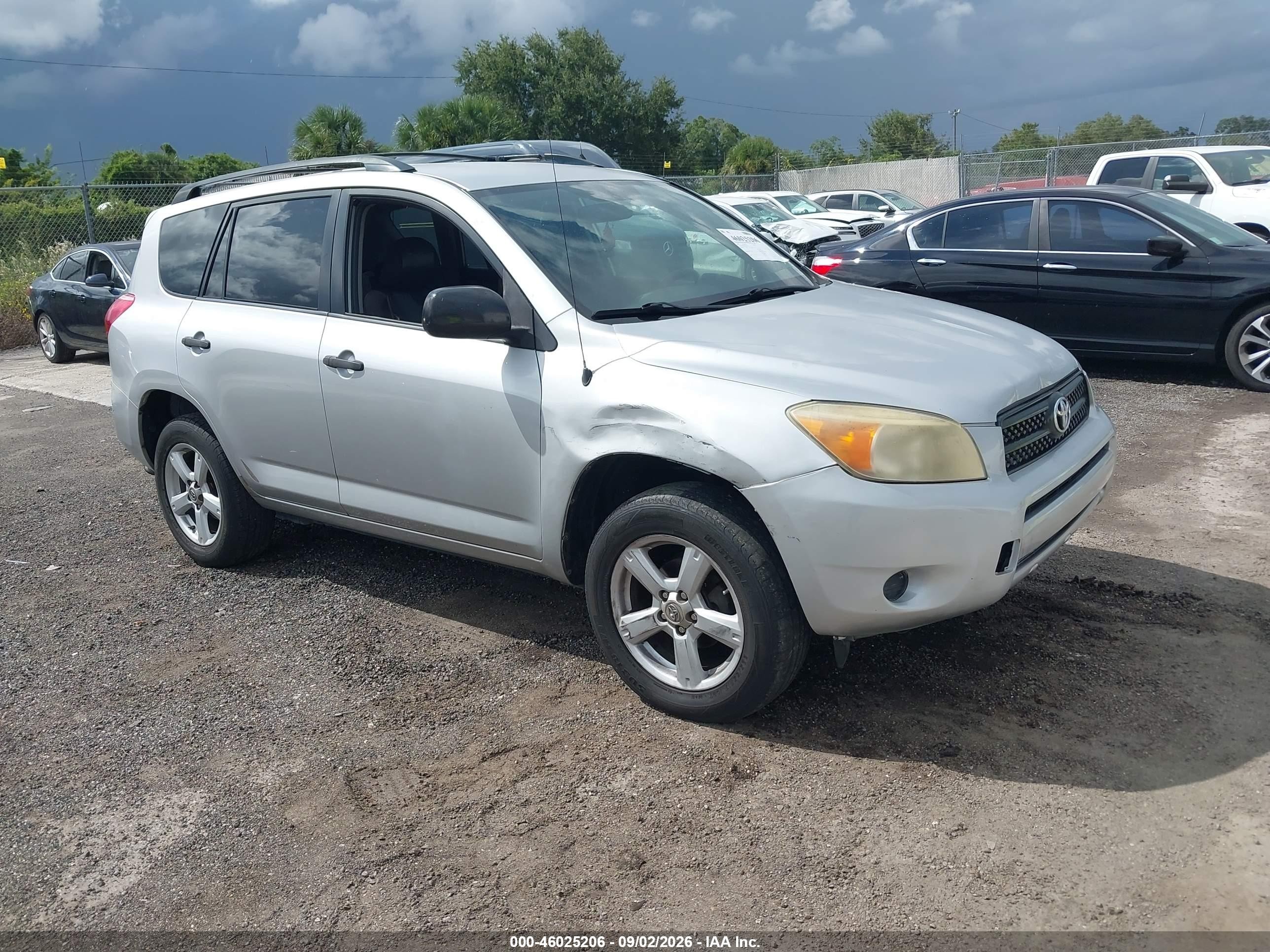 2008 Toyota Rav4   Silver vin: JTMZD33V586065620