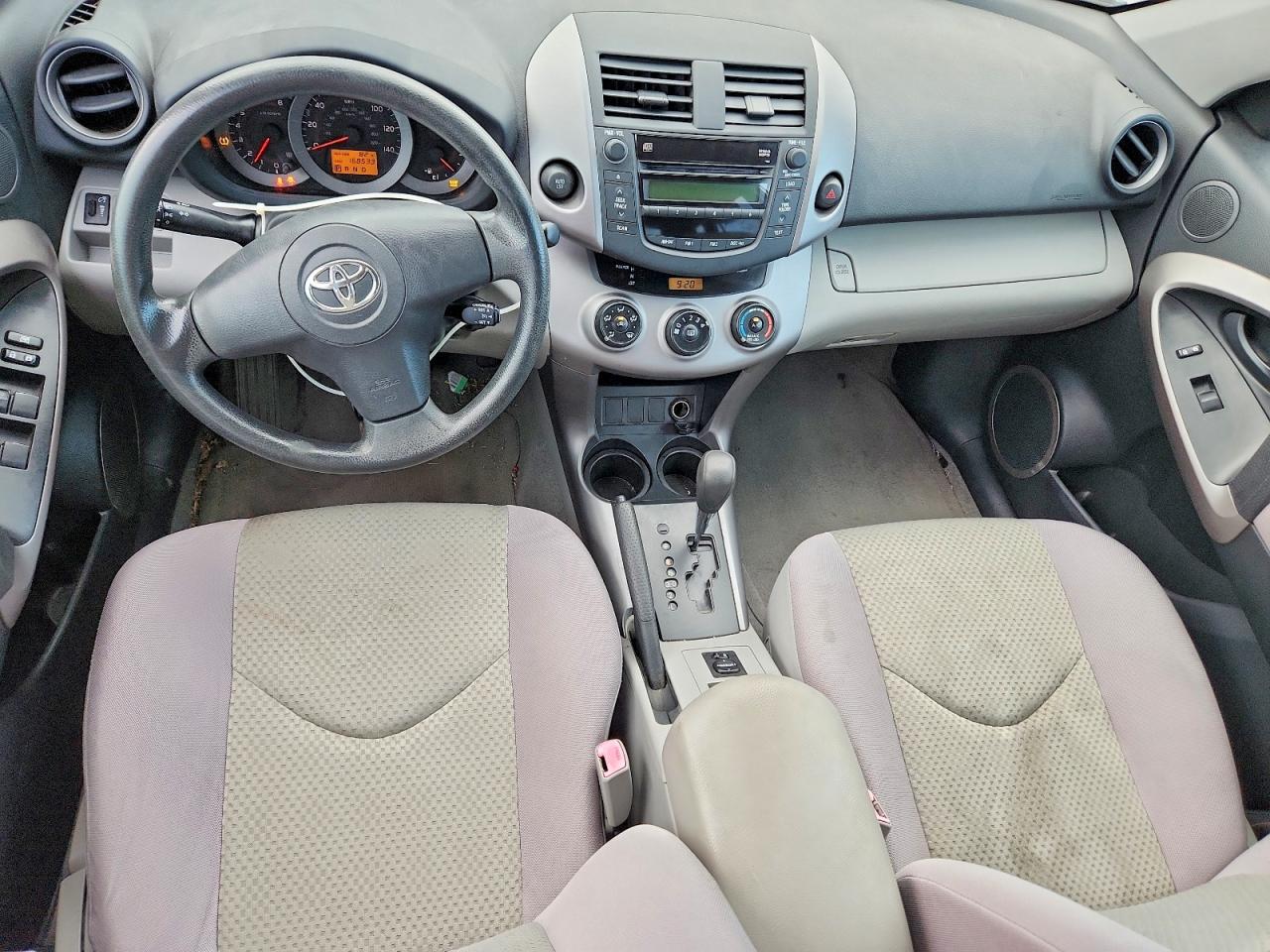 2008 Toyota Rav4 Base Silver vin: JTMZD33V586077685