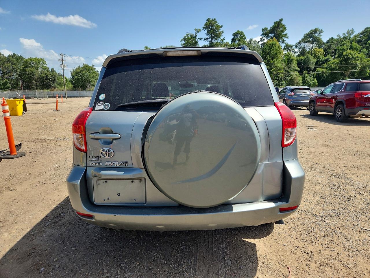 2008 Toyota Rav4 Base Зеленый vin: JTMZD33V586077945