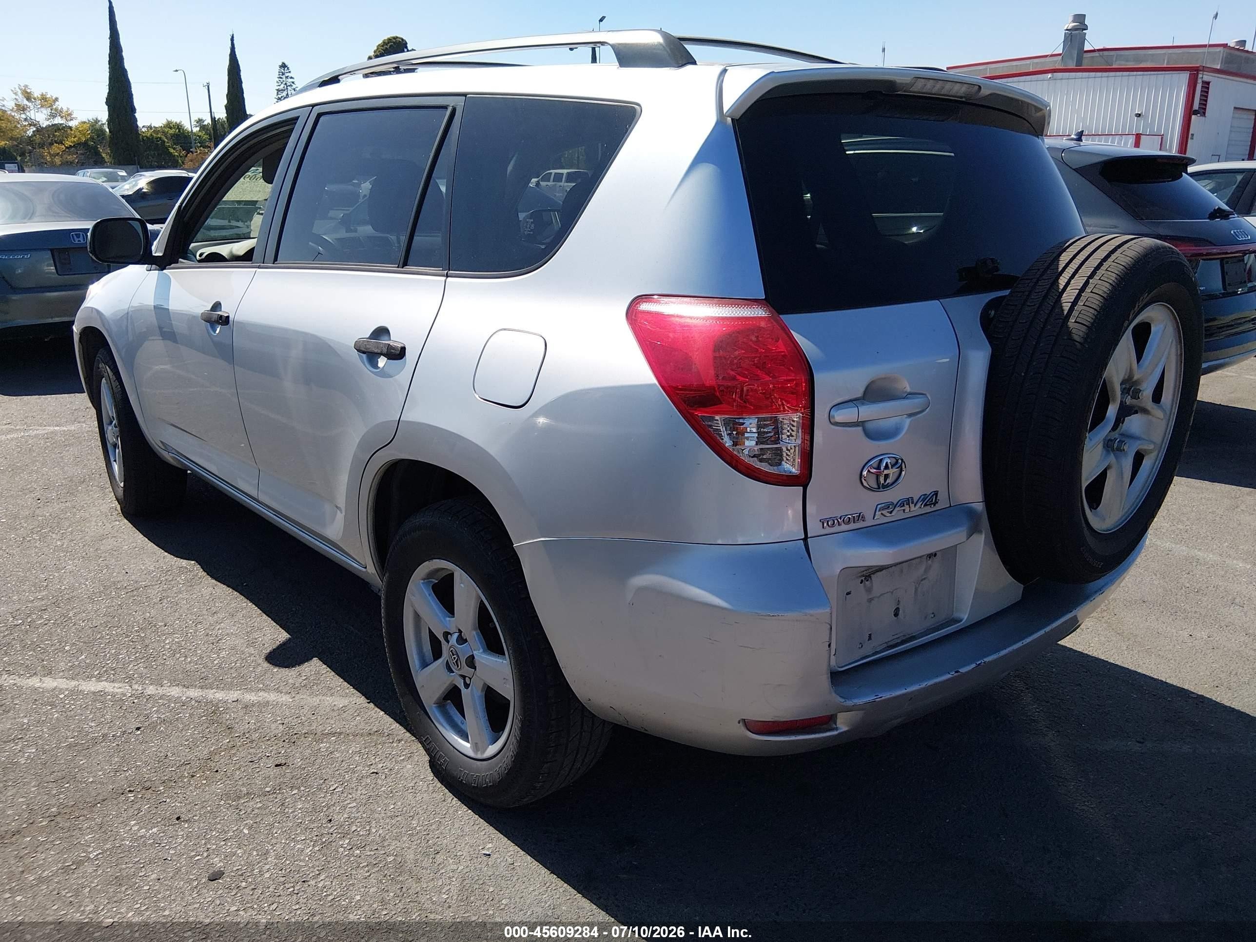 2006 Toyota Rav4   Silver vin: JTMZD33V665012668