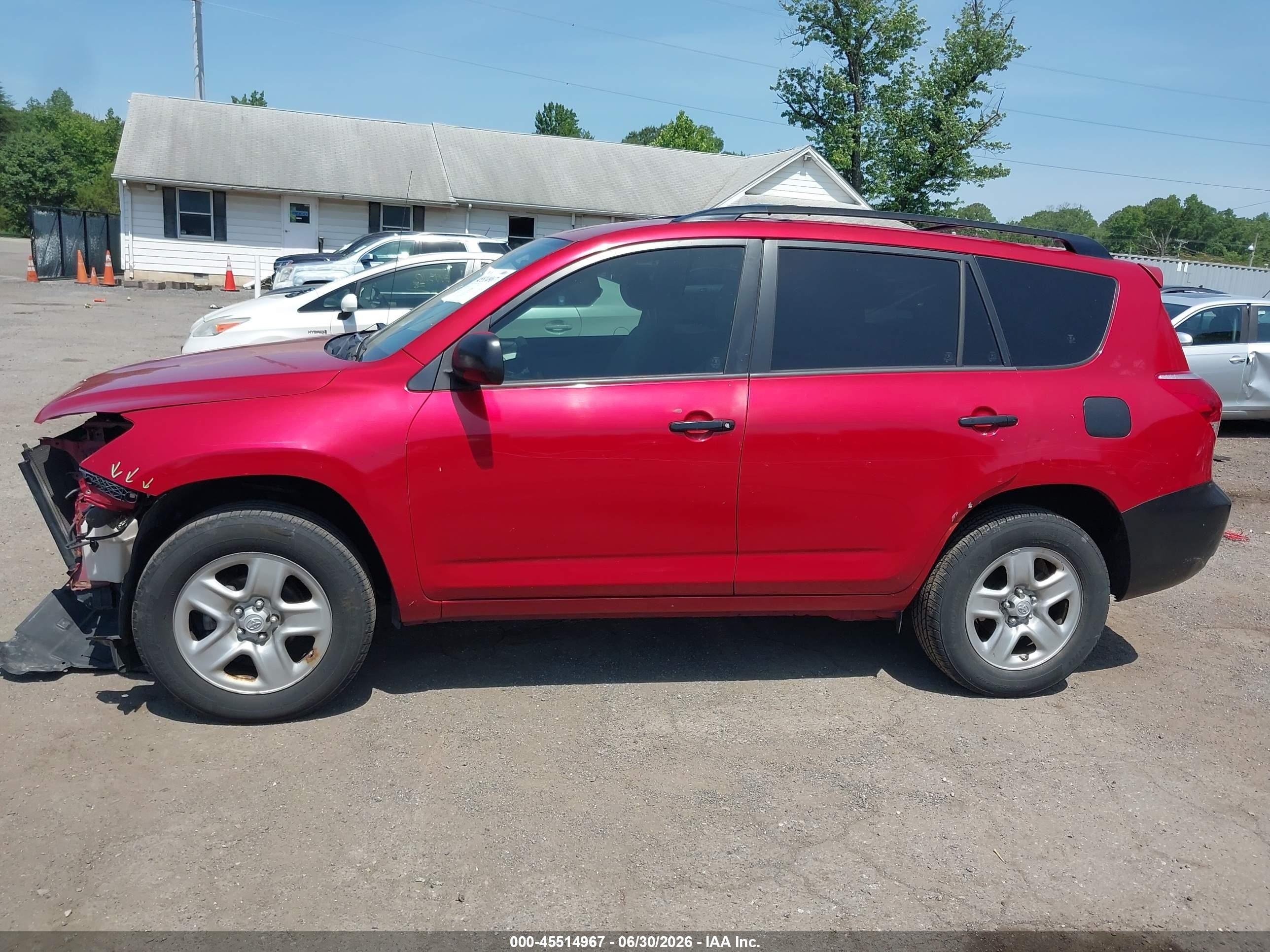 2006 Toyota Rav4   Red vin: JTMZD33V665022813