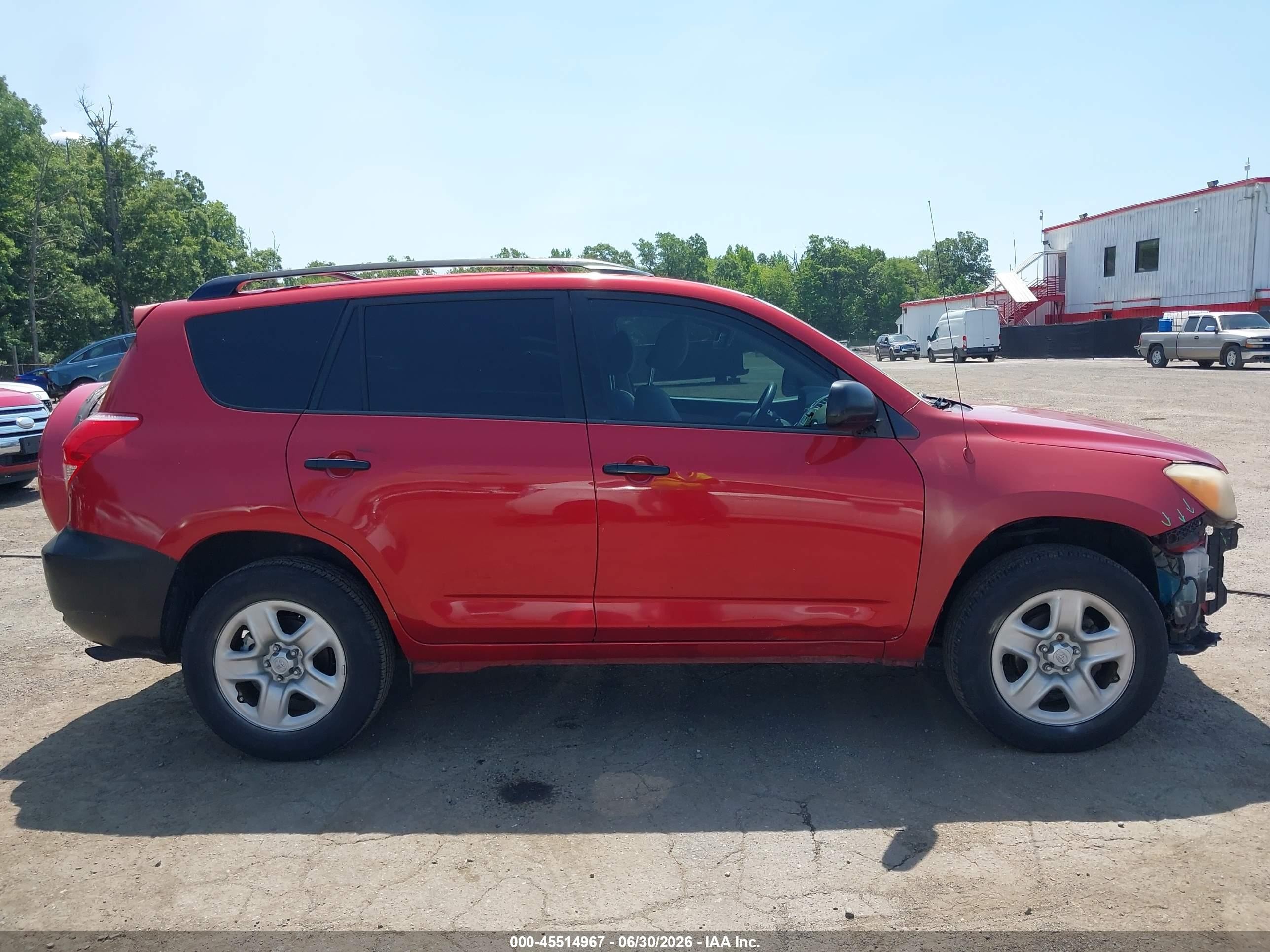 2006 Toyota Rav4   Red vin: JTMZD33V665022813
