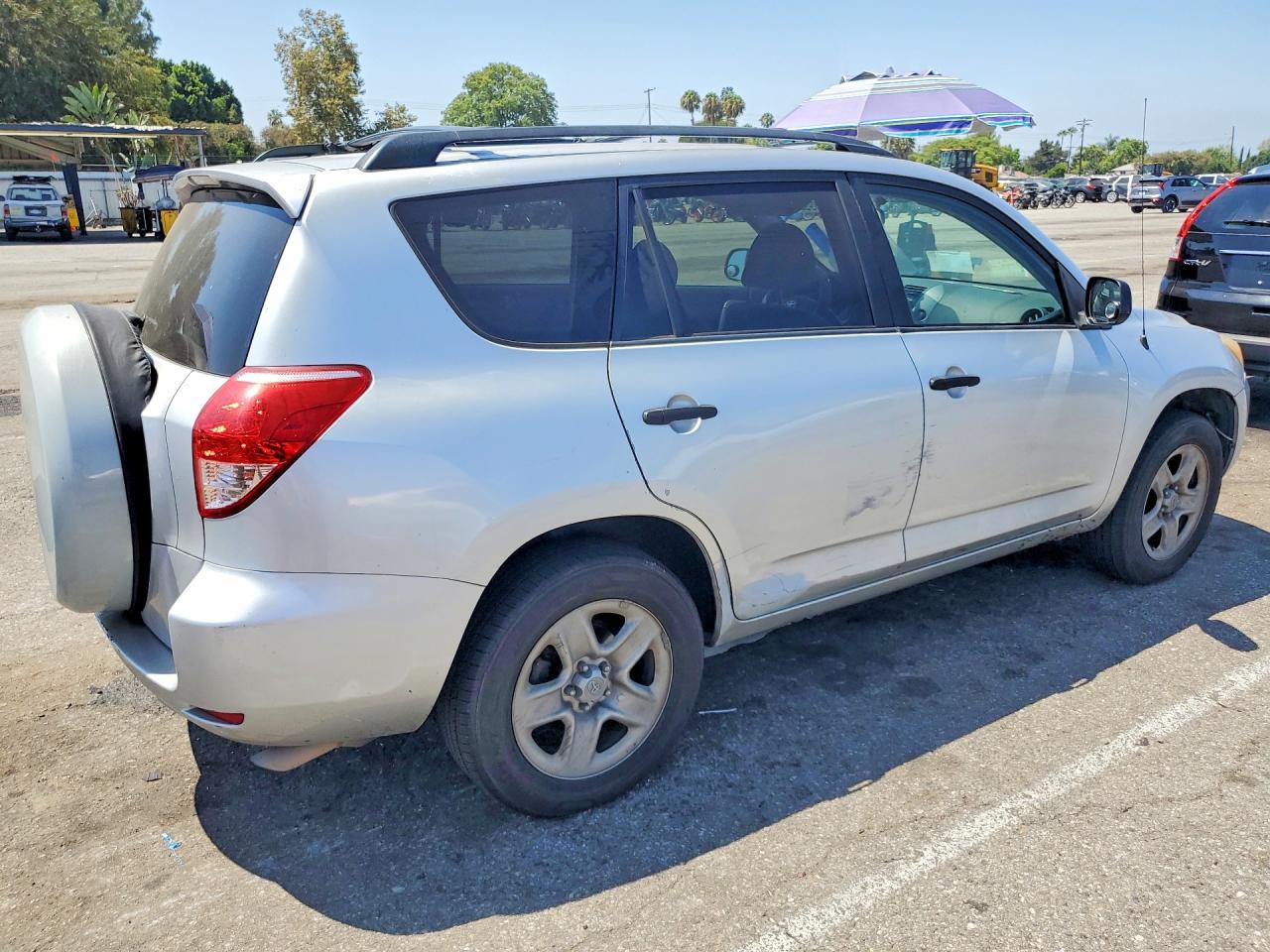 2006 Toyota Rav4 Base Silver vin: JTMZD33V665024660