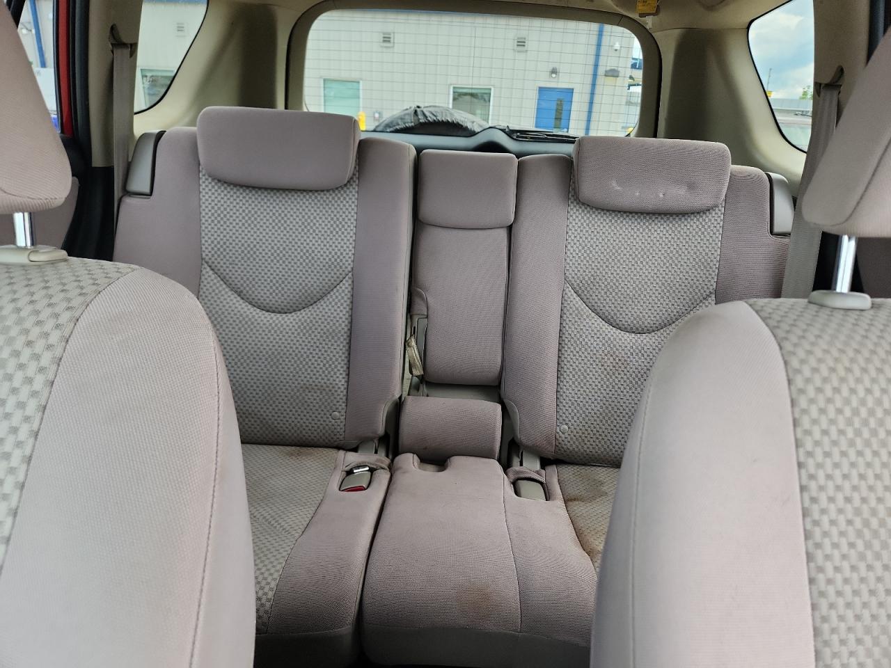 2006 Toyota Rav4 Base Red vin: JTMZD33V665028255