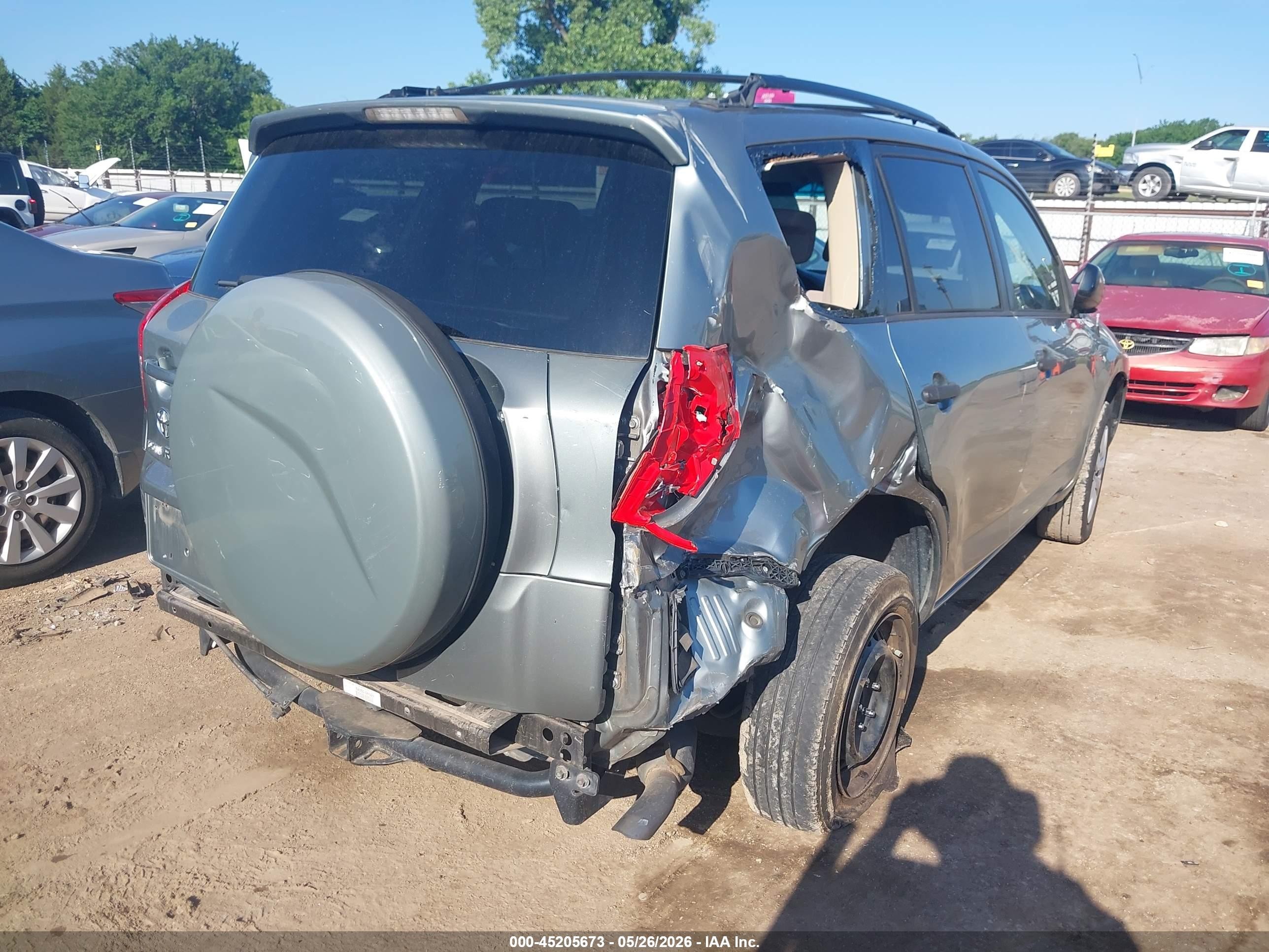 2006 Toyota Rav4   Silver vin: JTMZD33V665028773