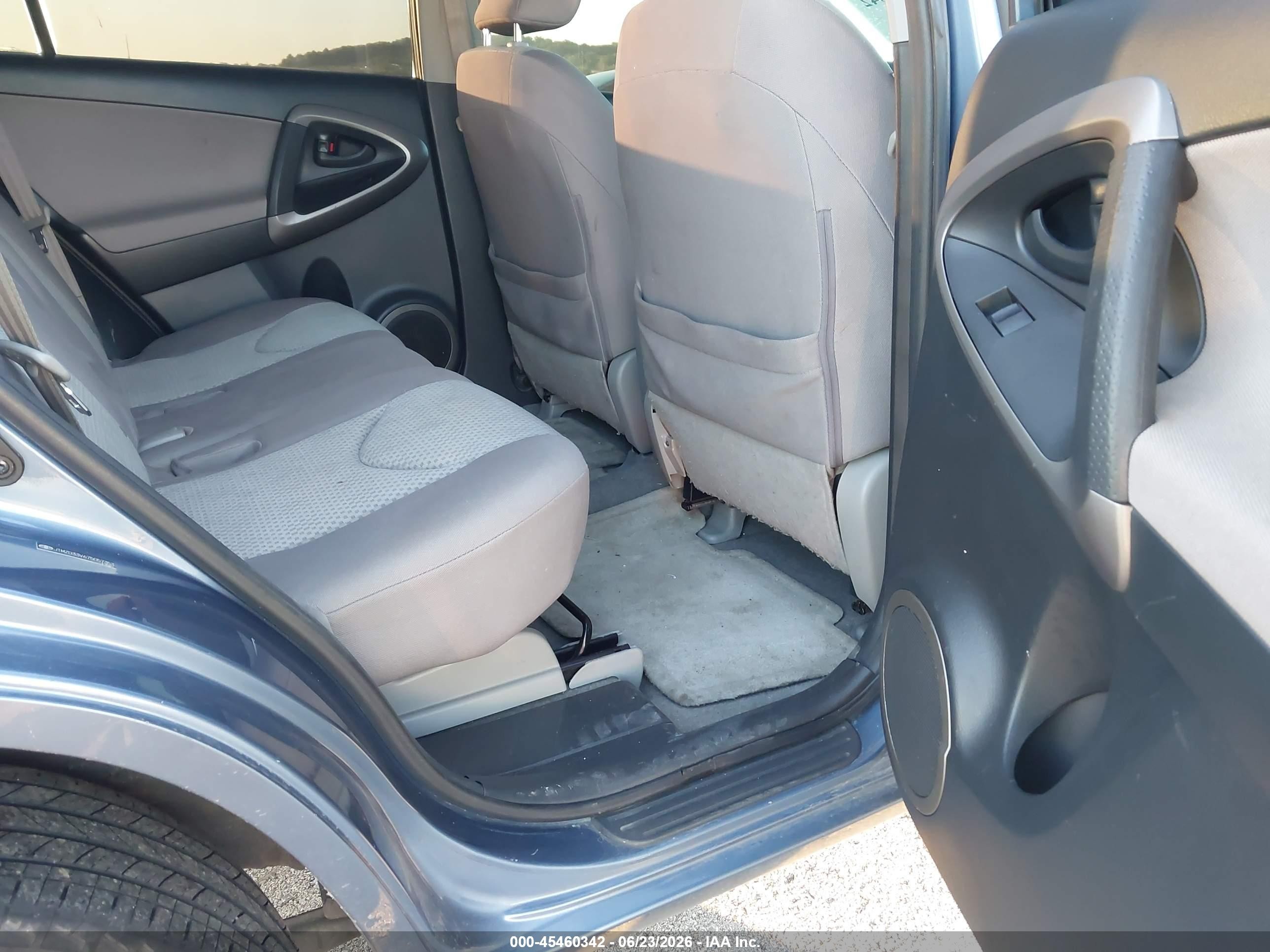 2007 Toyota Rav4 Синий vin: JTMZD33V675057353