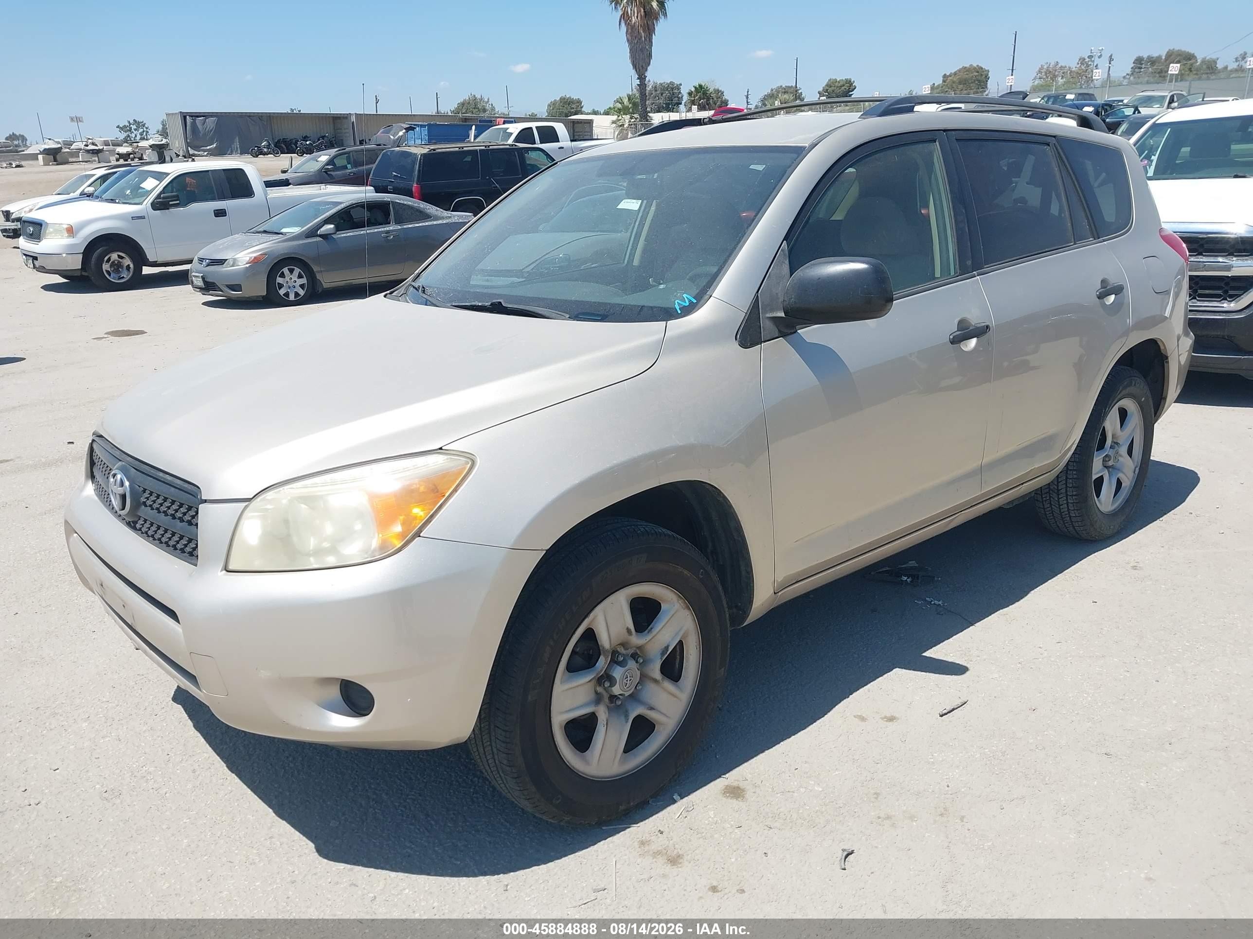 2007 Toyota Rav4   Золотой vin: JTMZD33V676034052