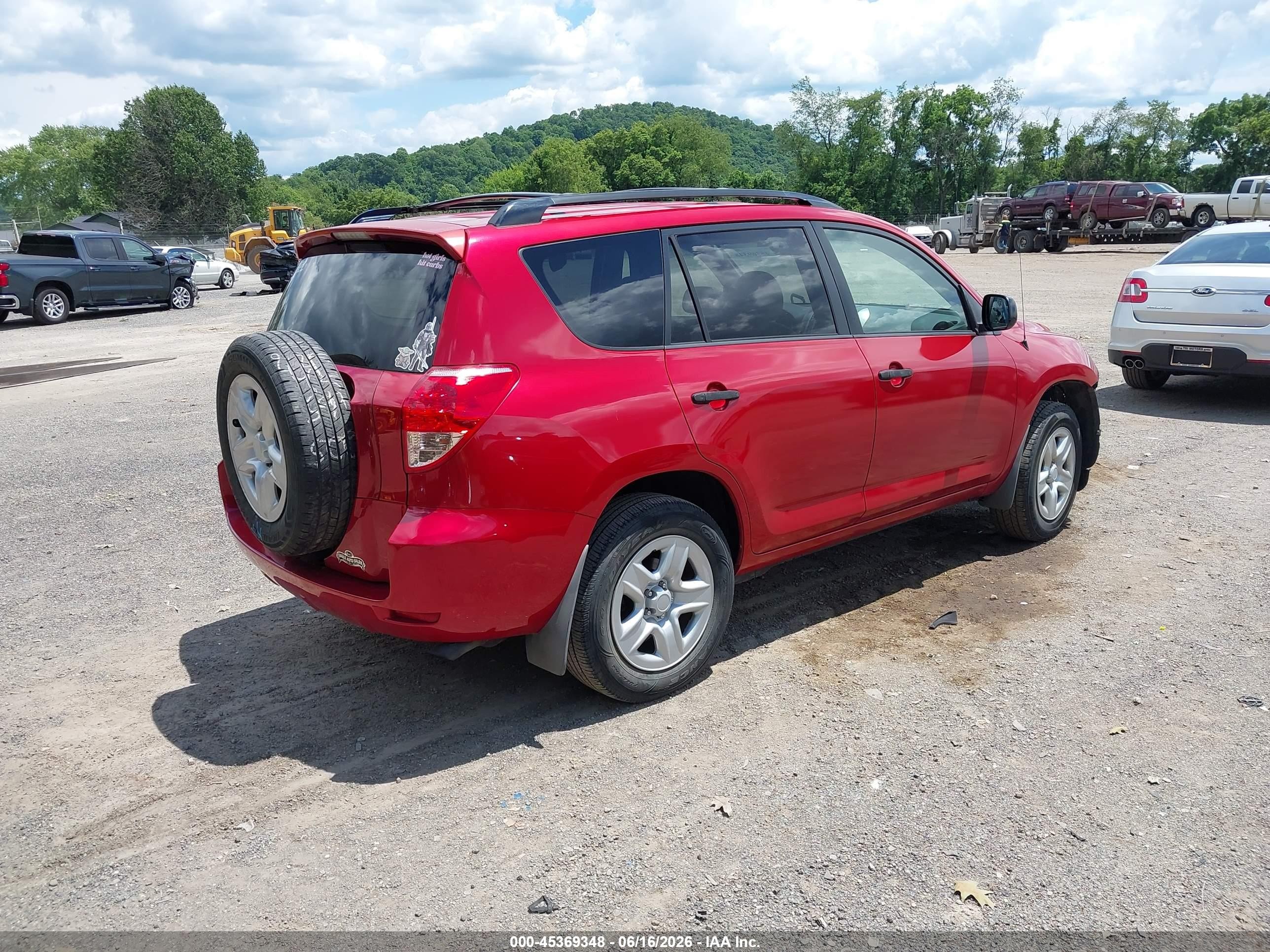 2008 Toyota Rav4   Red vin: JTMZD33V685082237