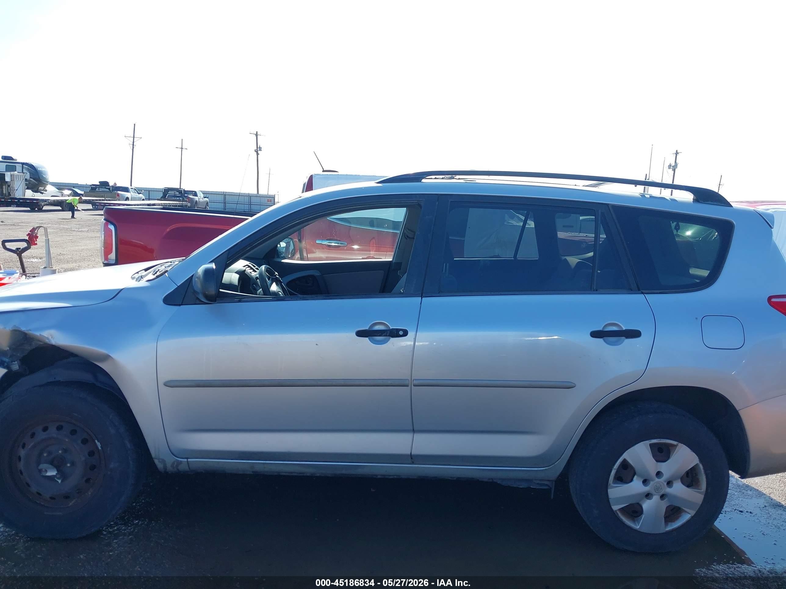 2008 Toyota Rav4 Silver vin: JTMZD33V685084733