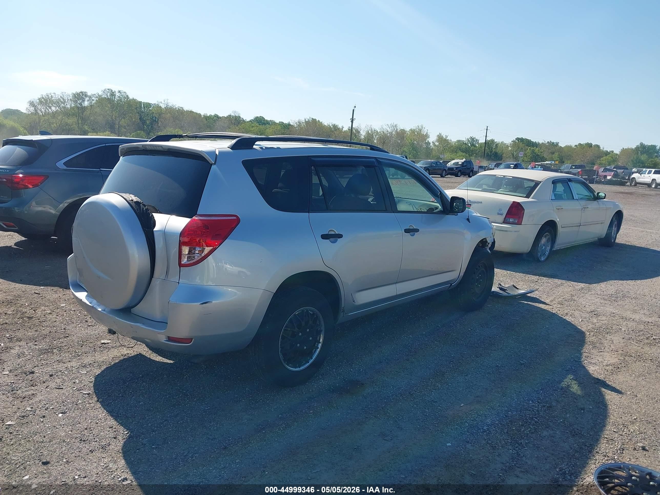2008 Toyota Rav4   Серебряный vin: JTMZD33V685085509