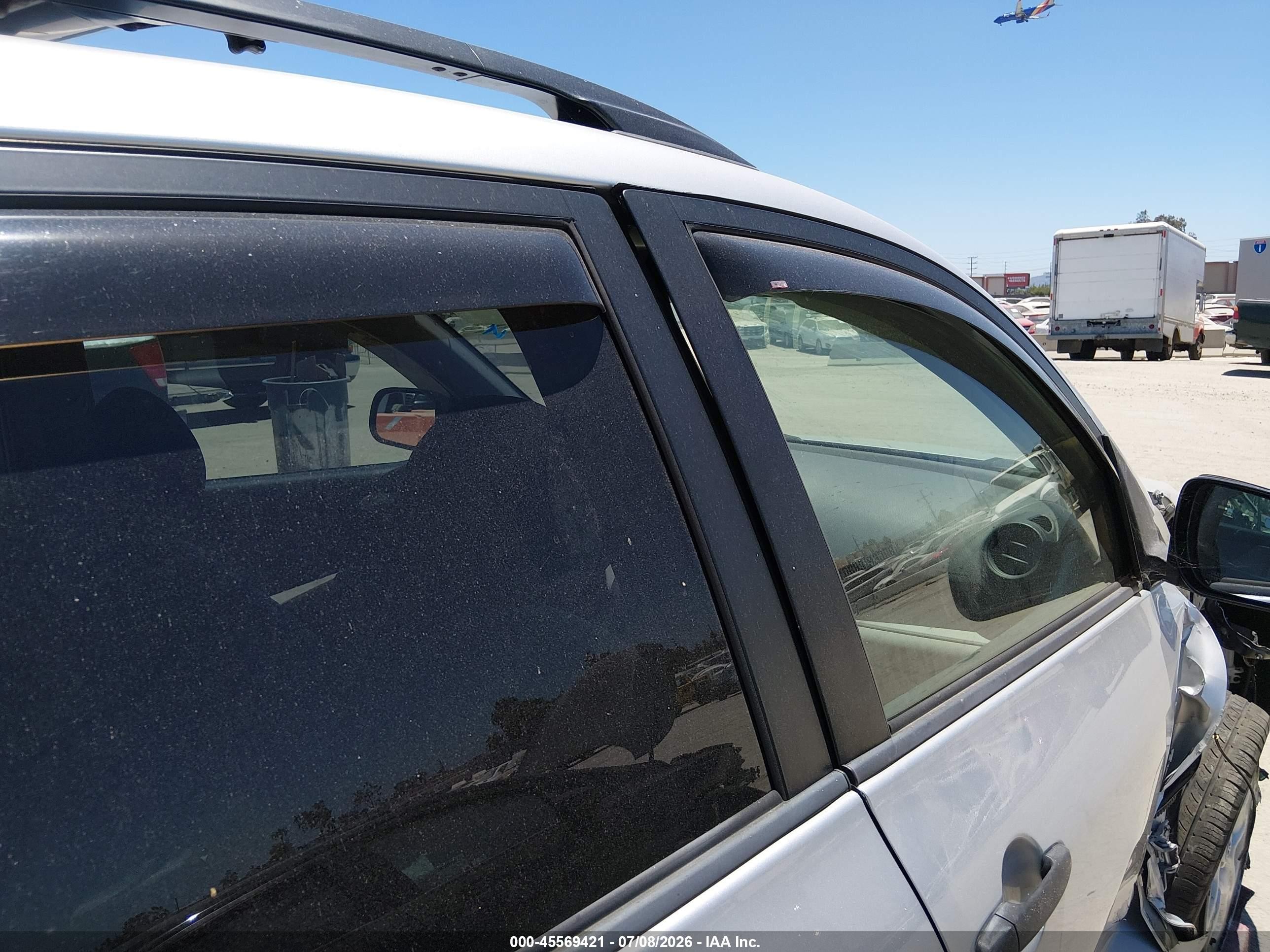 2008 Toyota Rav4 Серебряный vin: JTMZD33V685099622