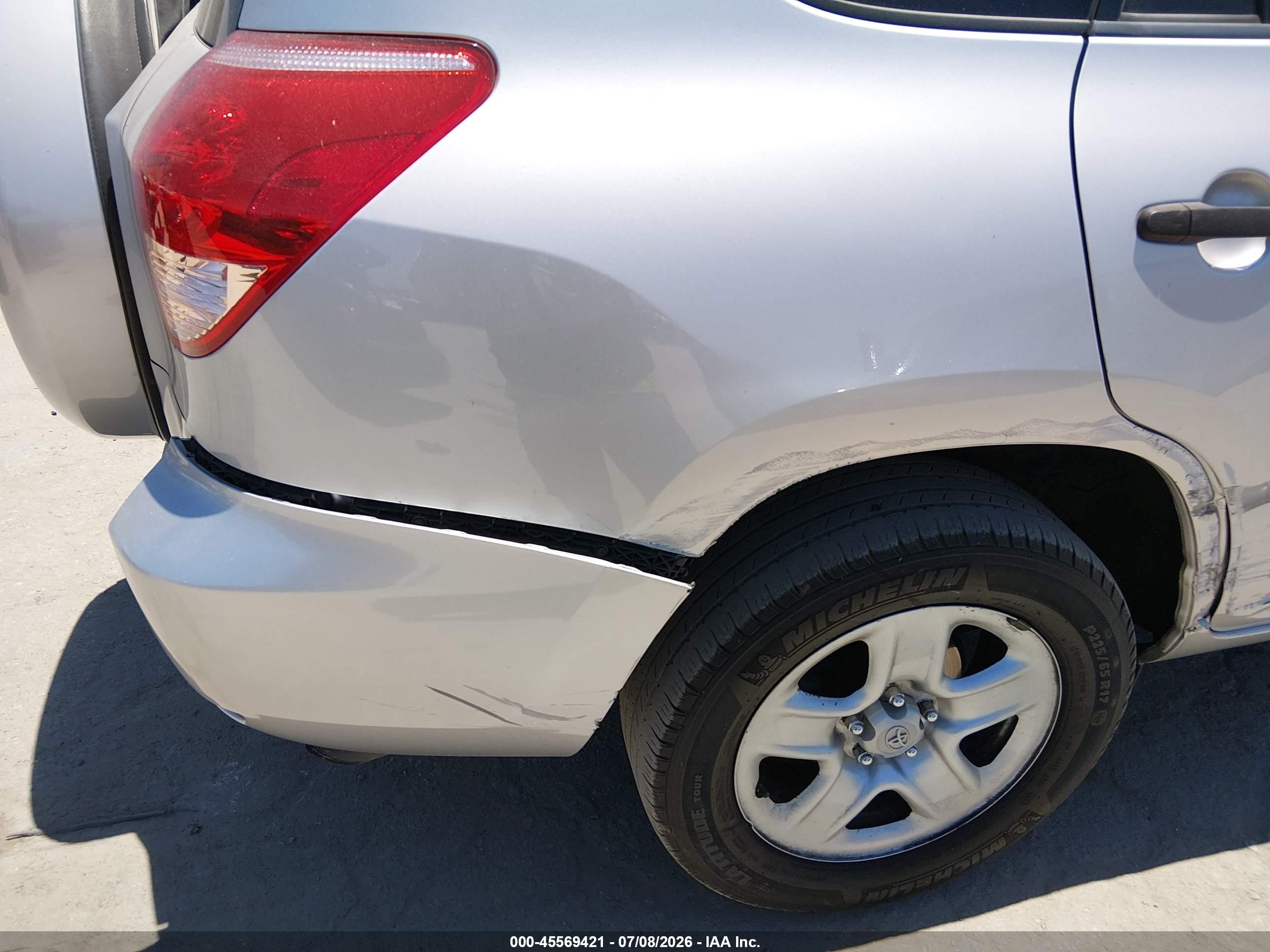 2008 Toyota Rav4 Серебряный vin: JTMZD33V685099622