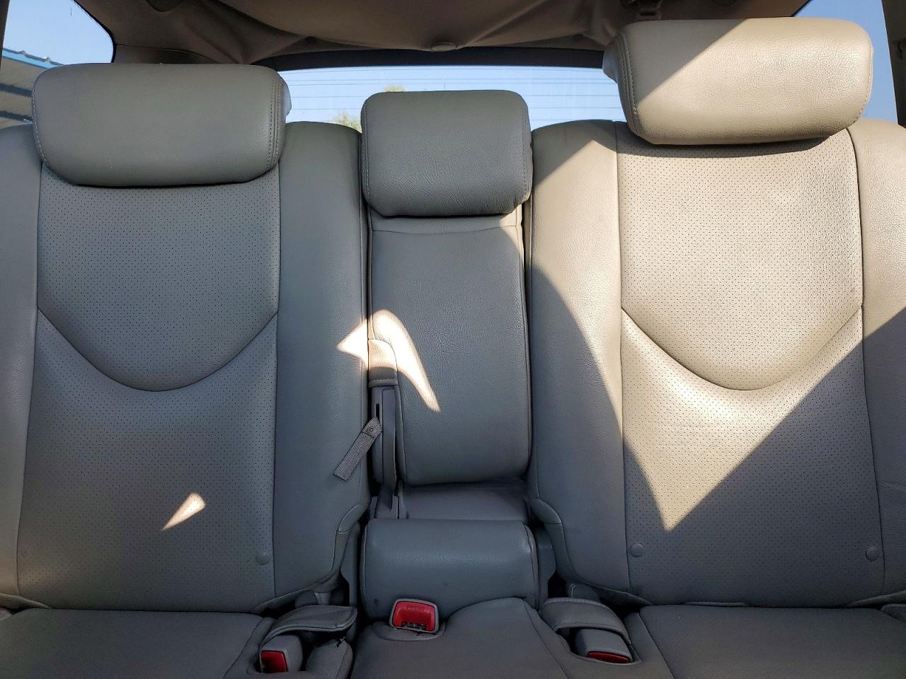 2008 Toyota Rav4 Silver vin: JTMZD33V686056294