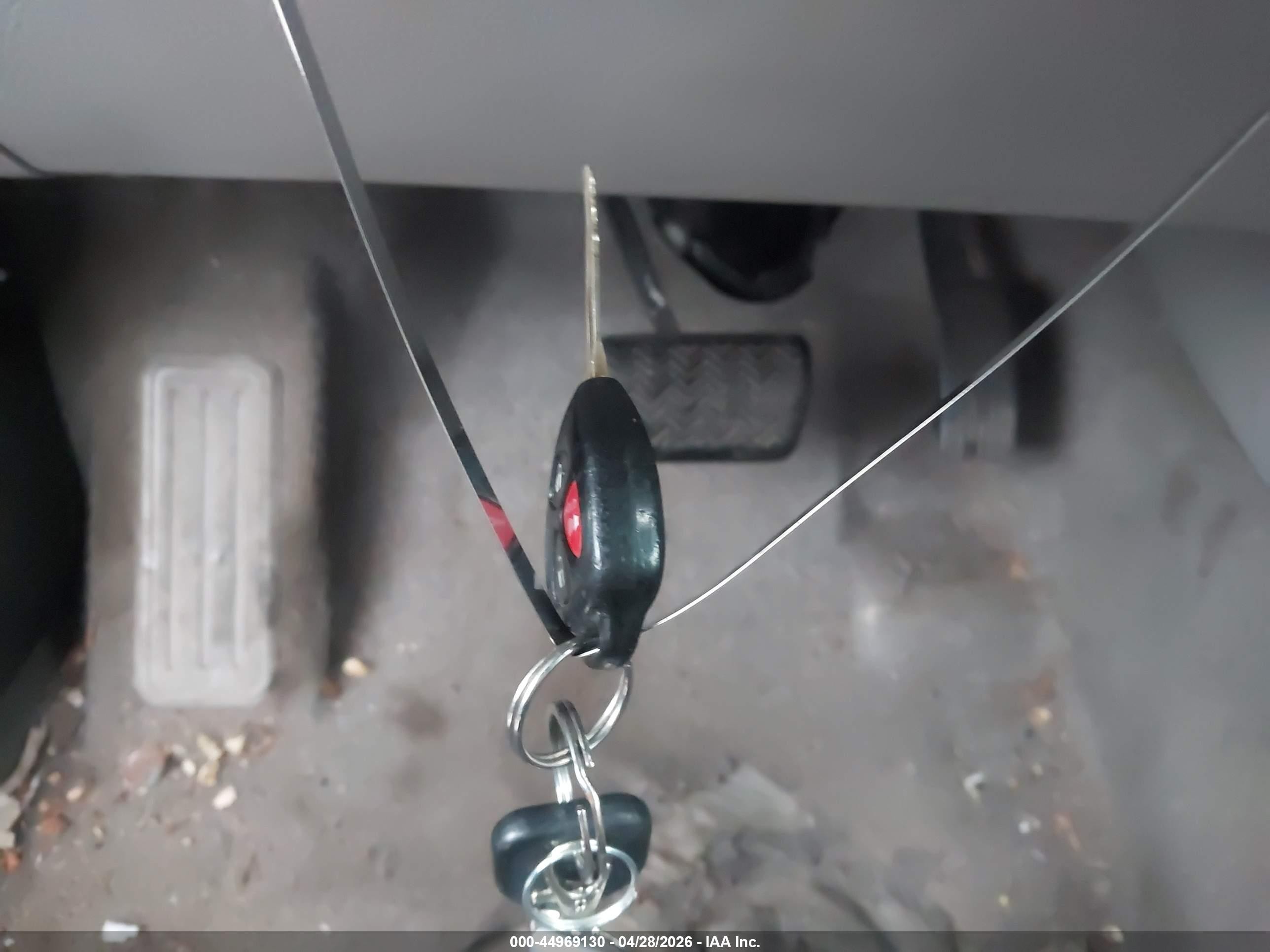 2008 Toyota Rav4   Silver vin: JTMZD33V686059874