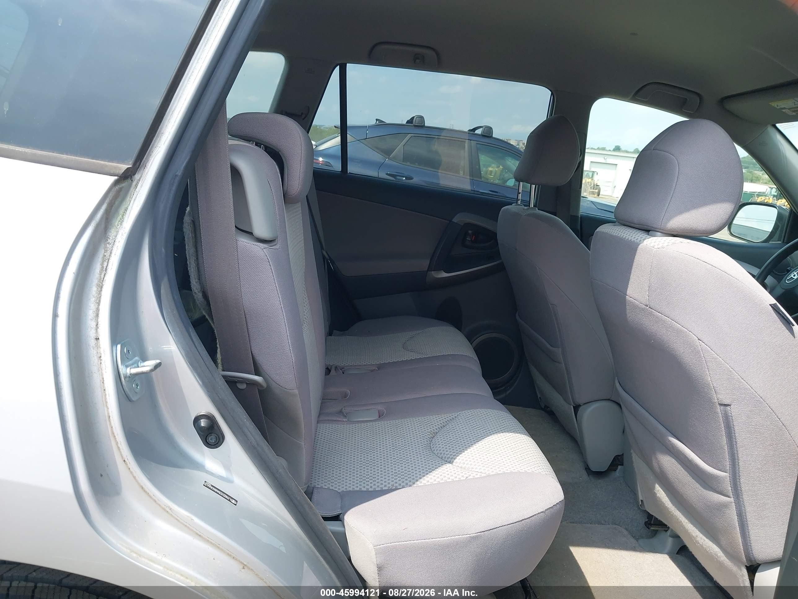 2008 Toyota Rav4   Silver vin: JTMZD33V686066632