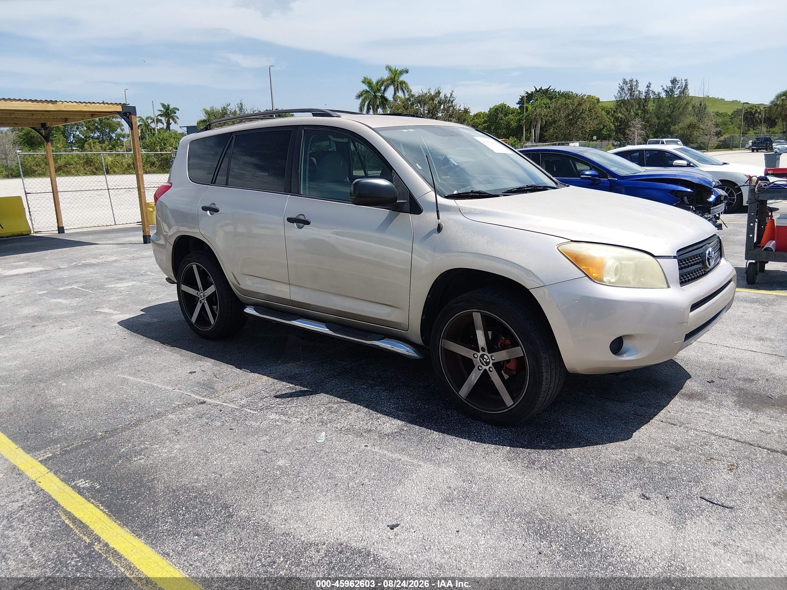 2008 Toyota Rav4   Gold vin: JTMZD33V686076416