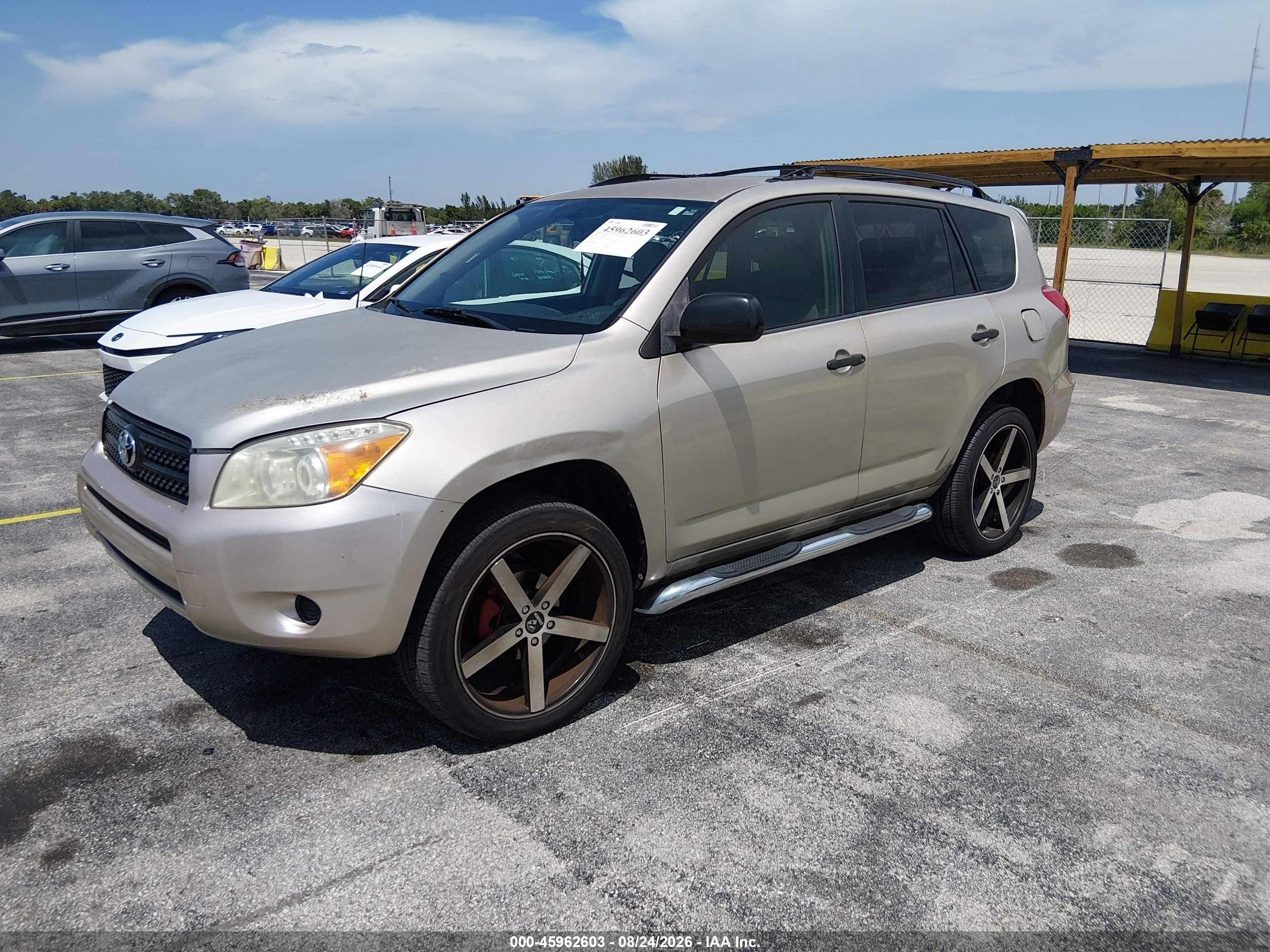 2008 Toyota Rav4   Gold vin: JTMZD33V686076416