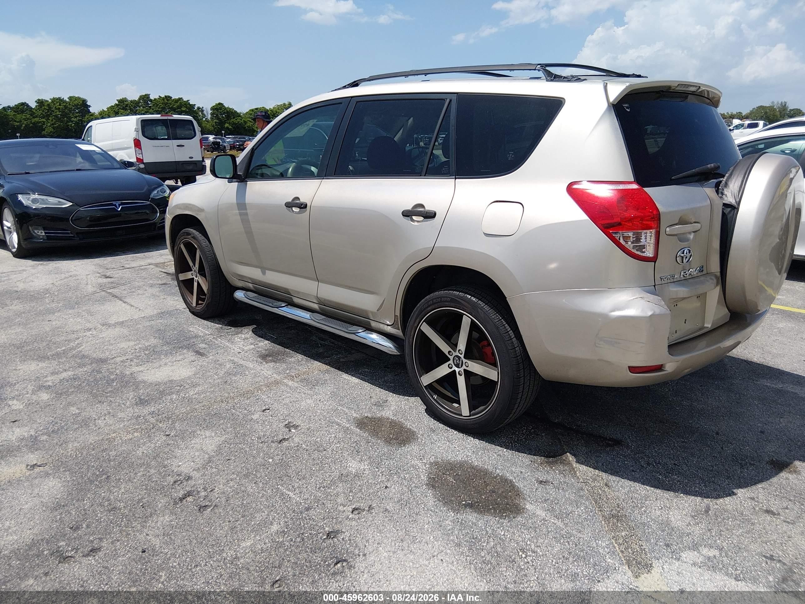 2008 Toyota Rav4   Gold vin: JTMZD33V686076416