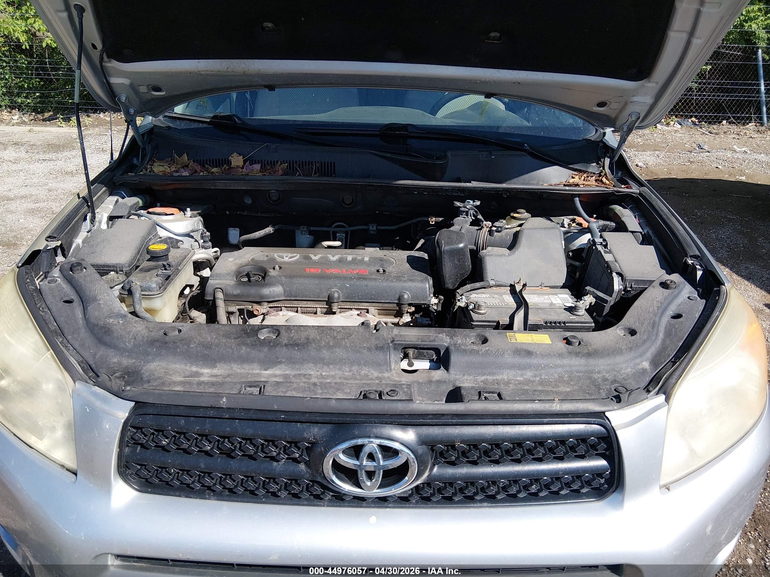 2007 Toyota Rav4   Серебряный vin: JTMZD33V775061279