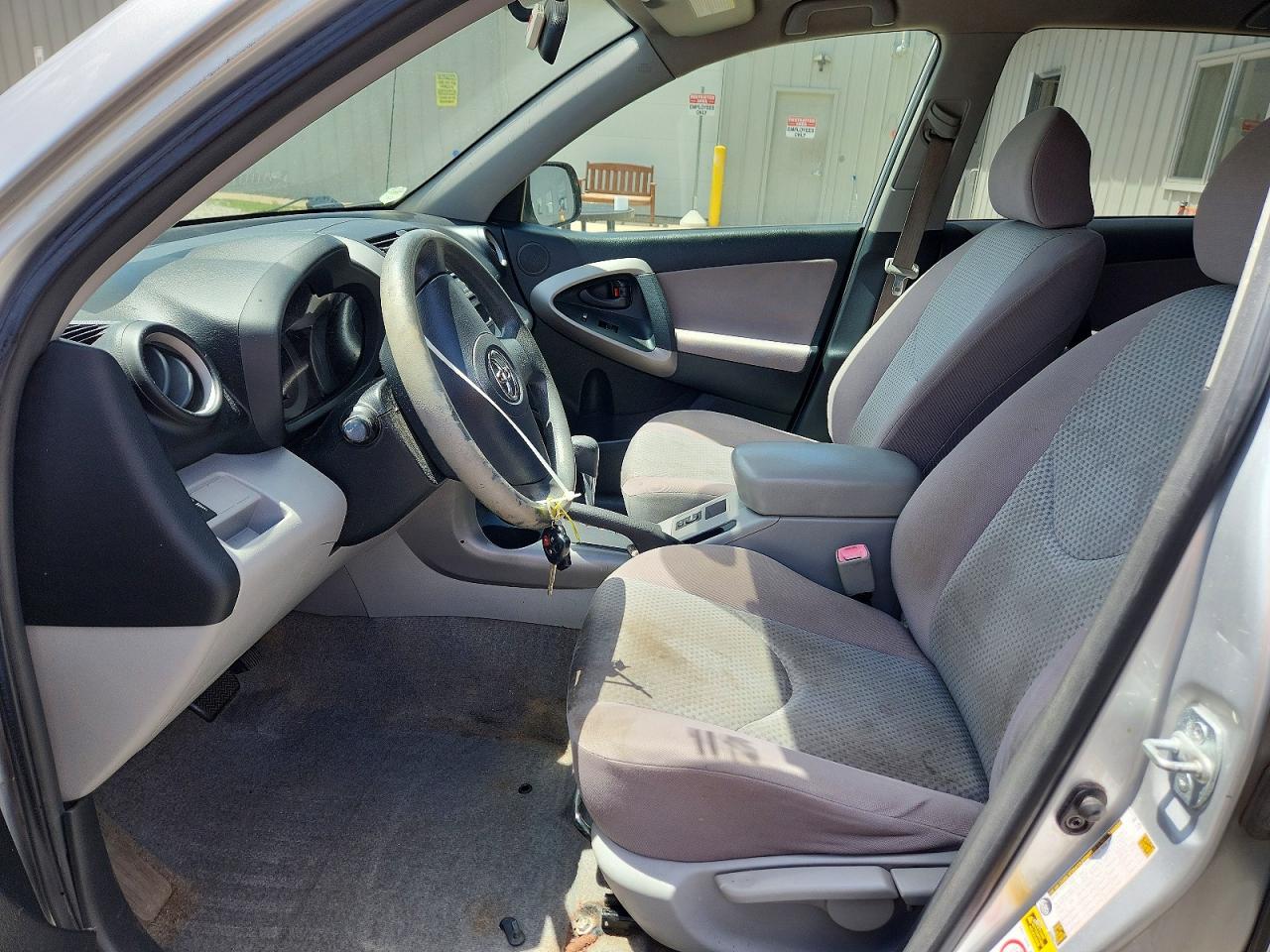 2007 Toyota Rav4 Base Silver vin: JTMZD33V775066353