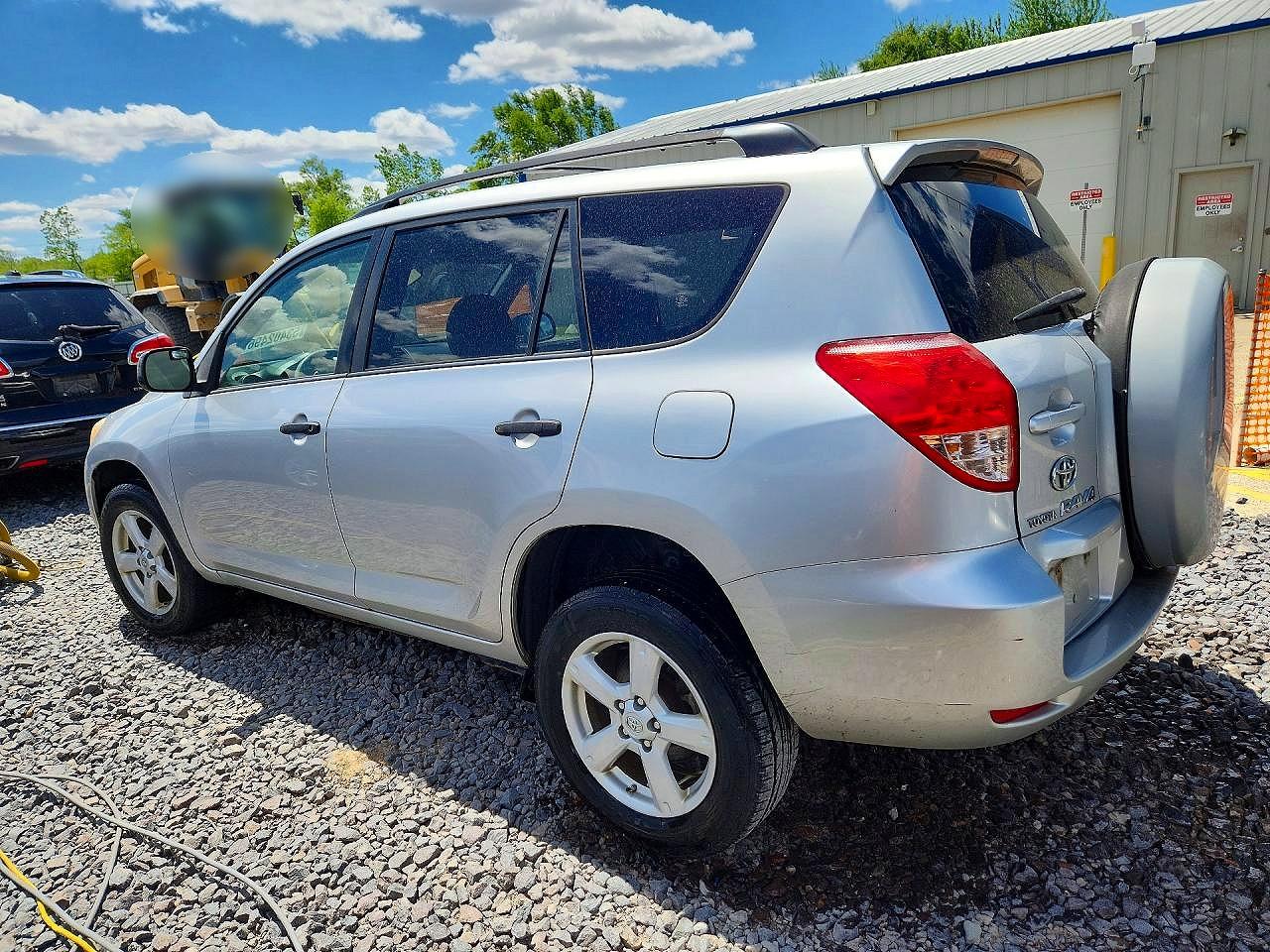 2007 Toyota Rav4 Base Silver vin: JTMZD33V775066353