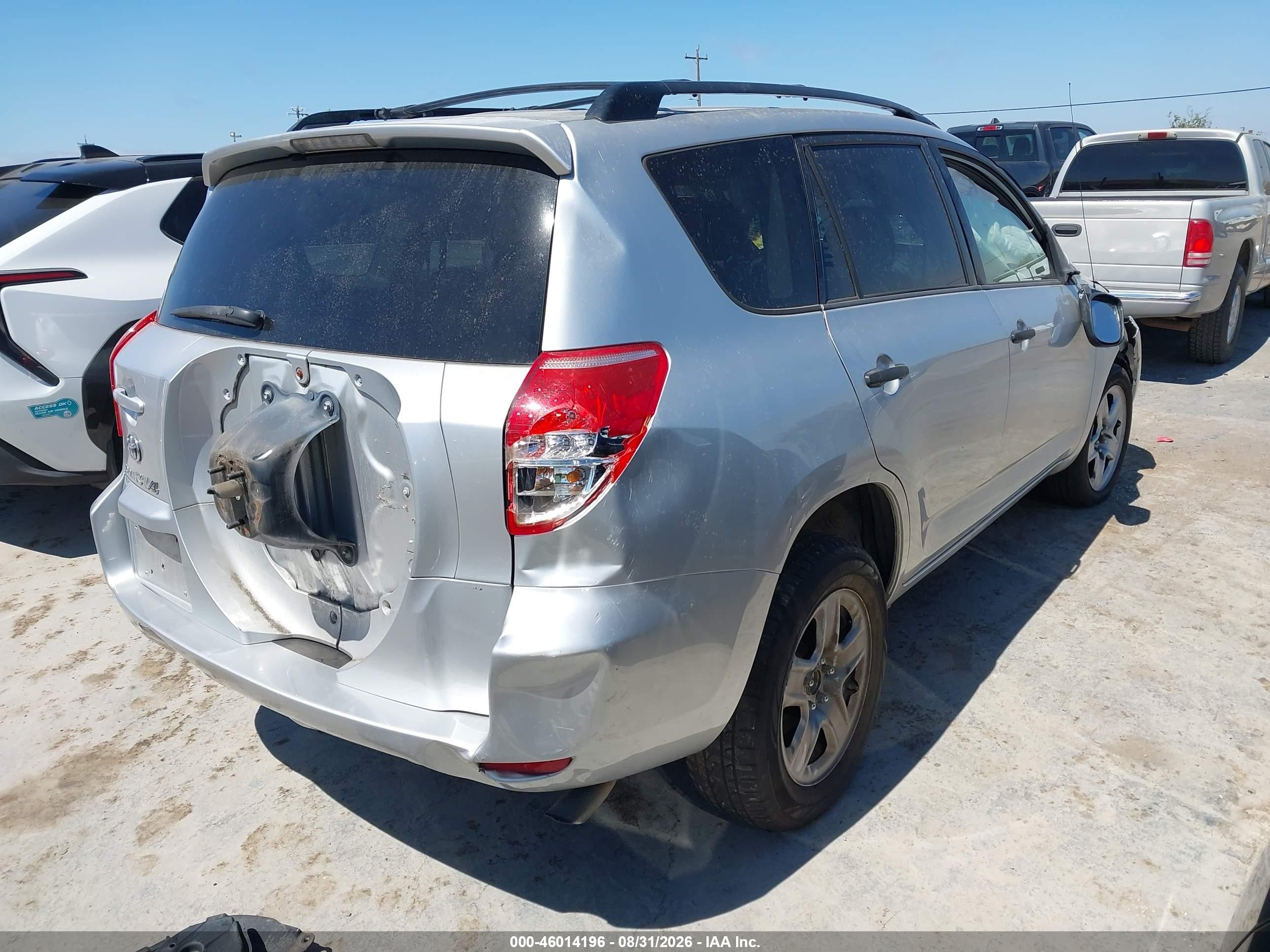 2007 Toyota Rav4   Серебряный vin: JTMZD33V776021519