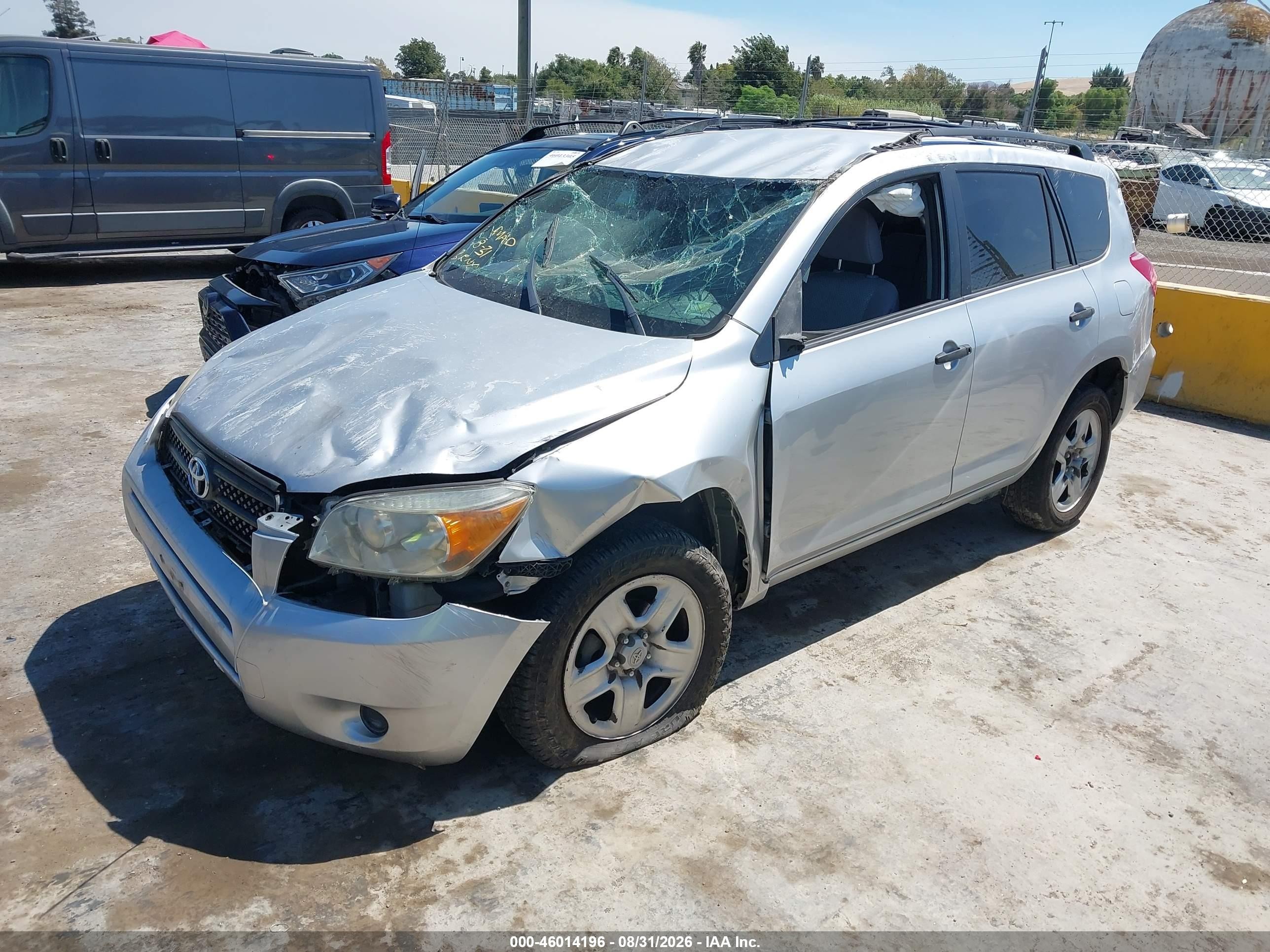 2007 Toyota Rav4   Серебряный vin: JTMZD33V776021519