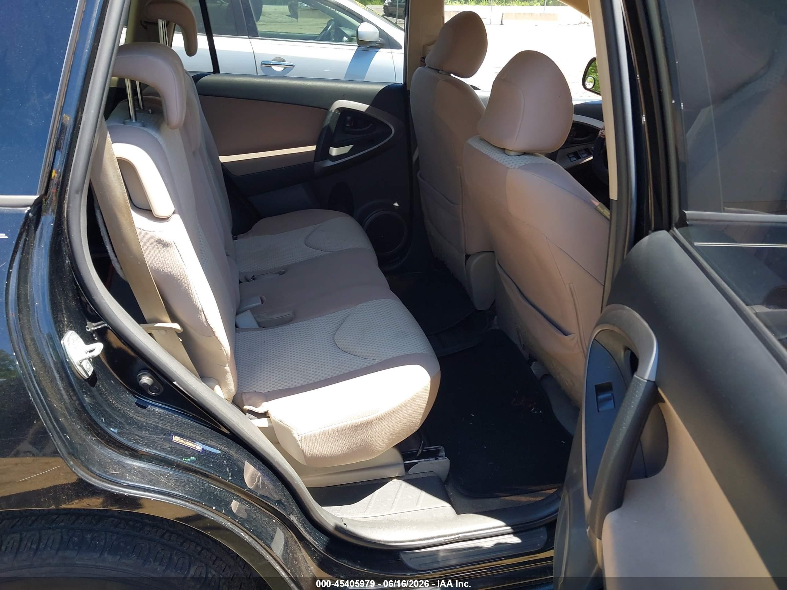 2007 Toyota Rav4   Black vin: JTMZD33V776027868